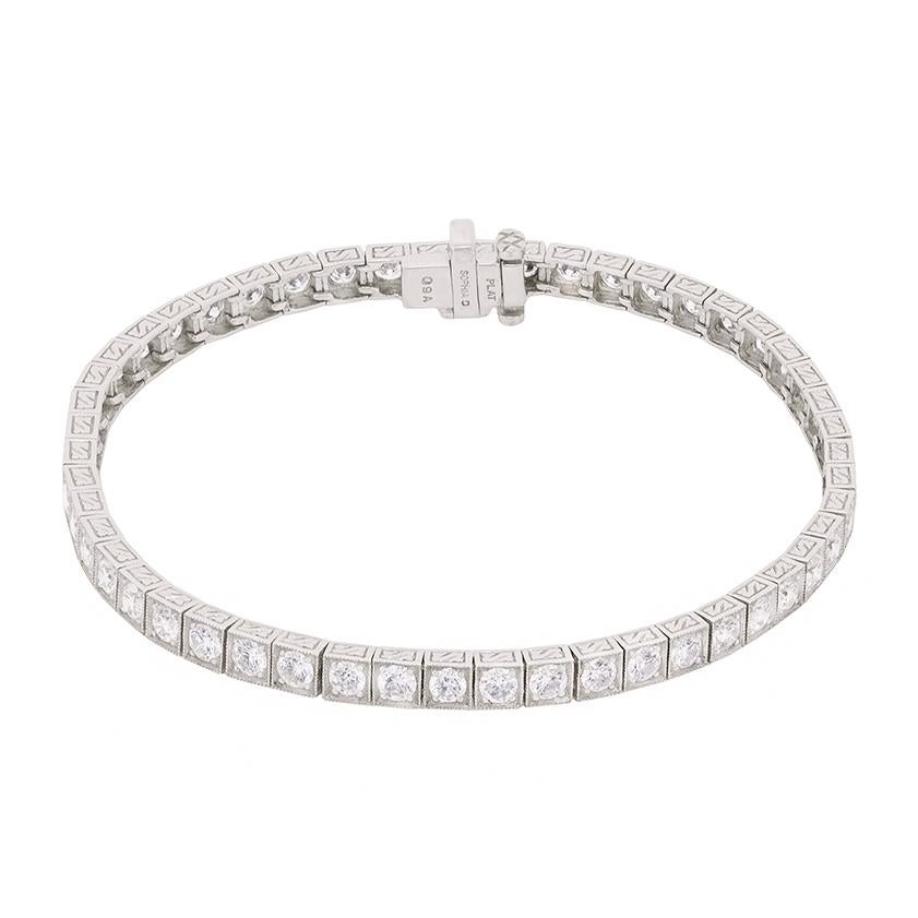 Sophia D Linked Tennis Bracelet with Round Brilliant Diamonds