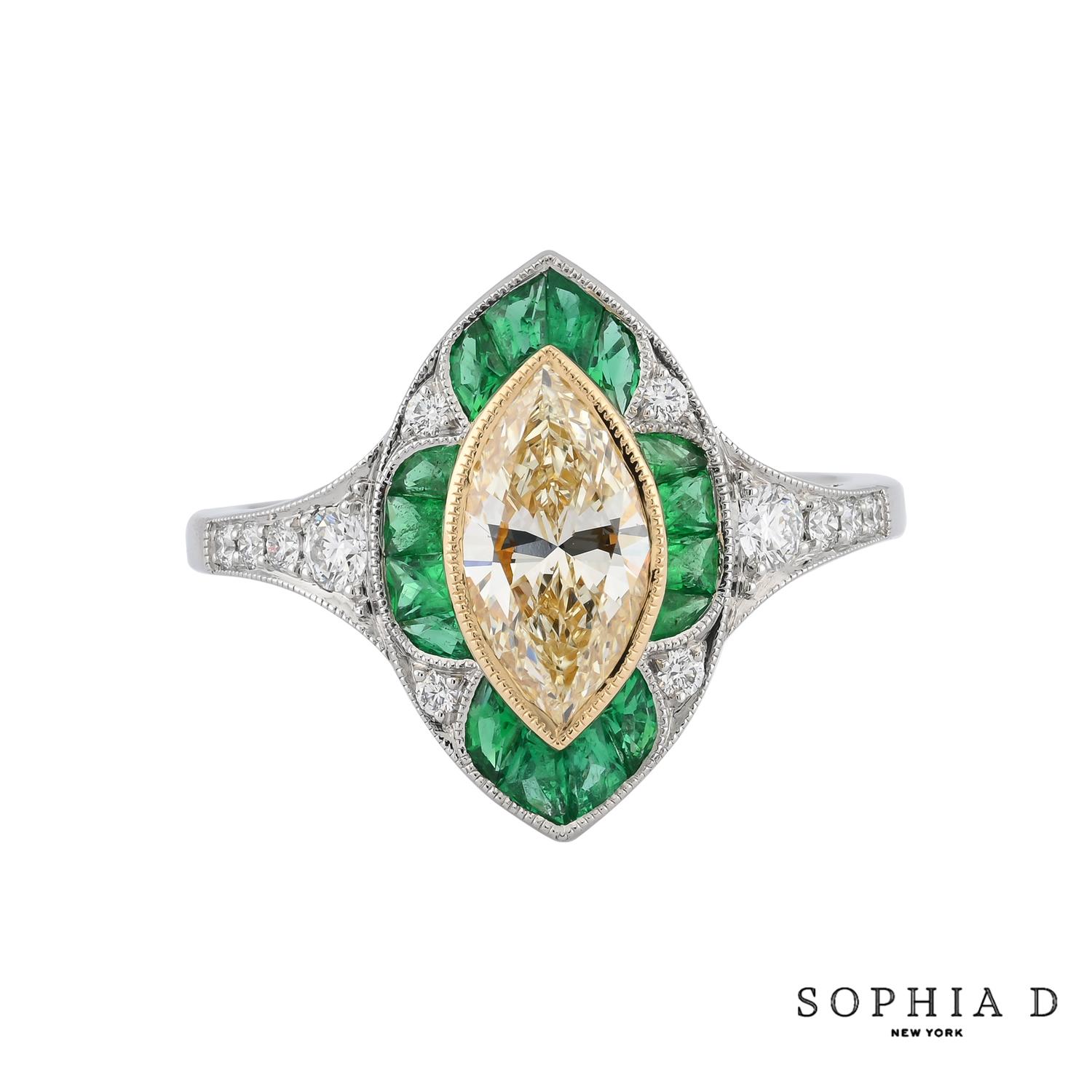 Taglio marquise Anello D.D. A Style con più pietre preziose in vendita