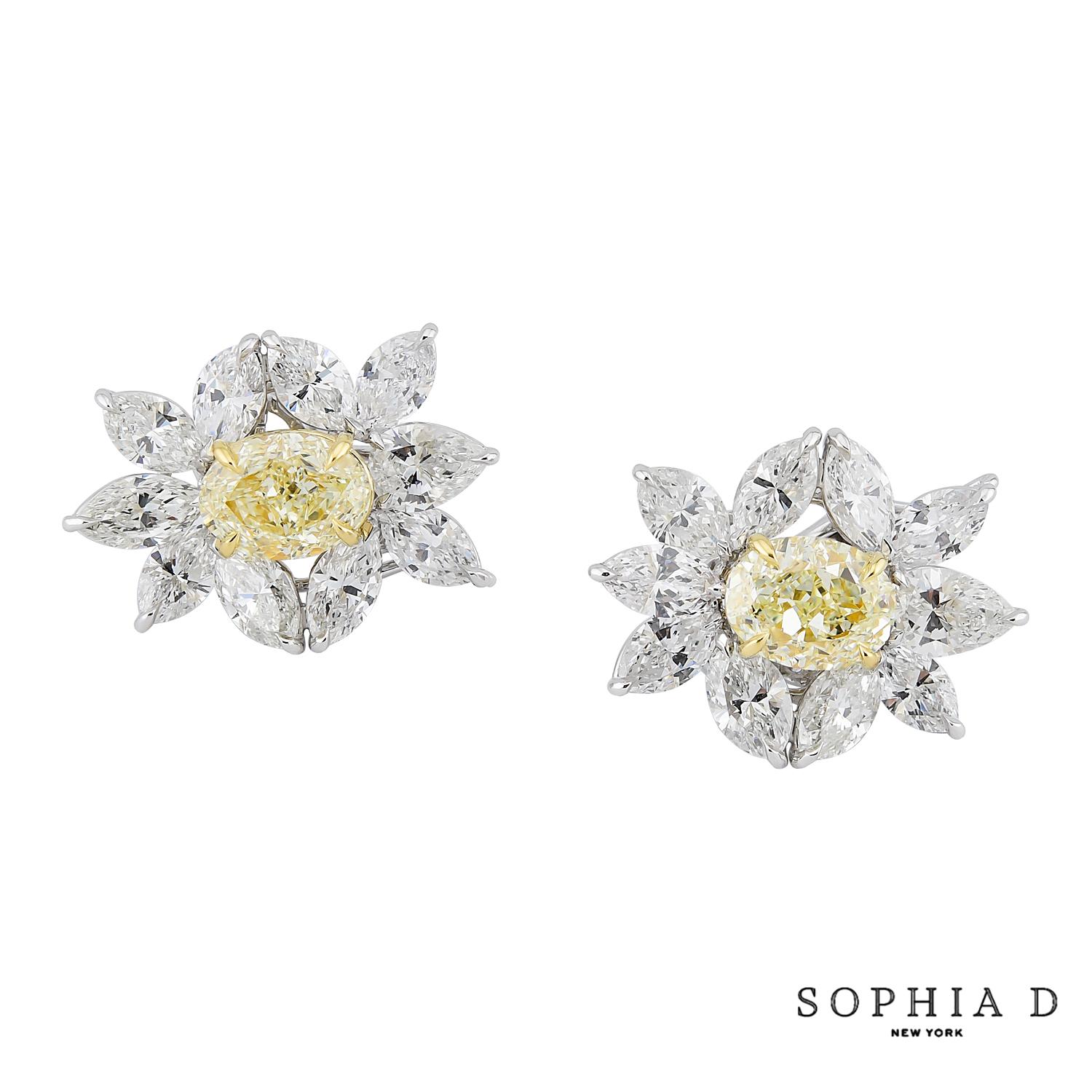 Pendientes Sophia D de platino y oro amarillo de 18 quilates con diamantes amarillos y blancos en Nuevo Estado en New York, NY