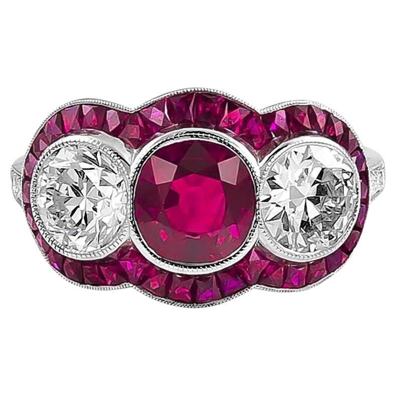 Bague Sophia D. en platine à trois pierres, rubis et diamants