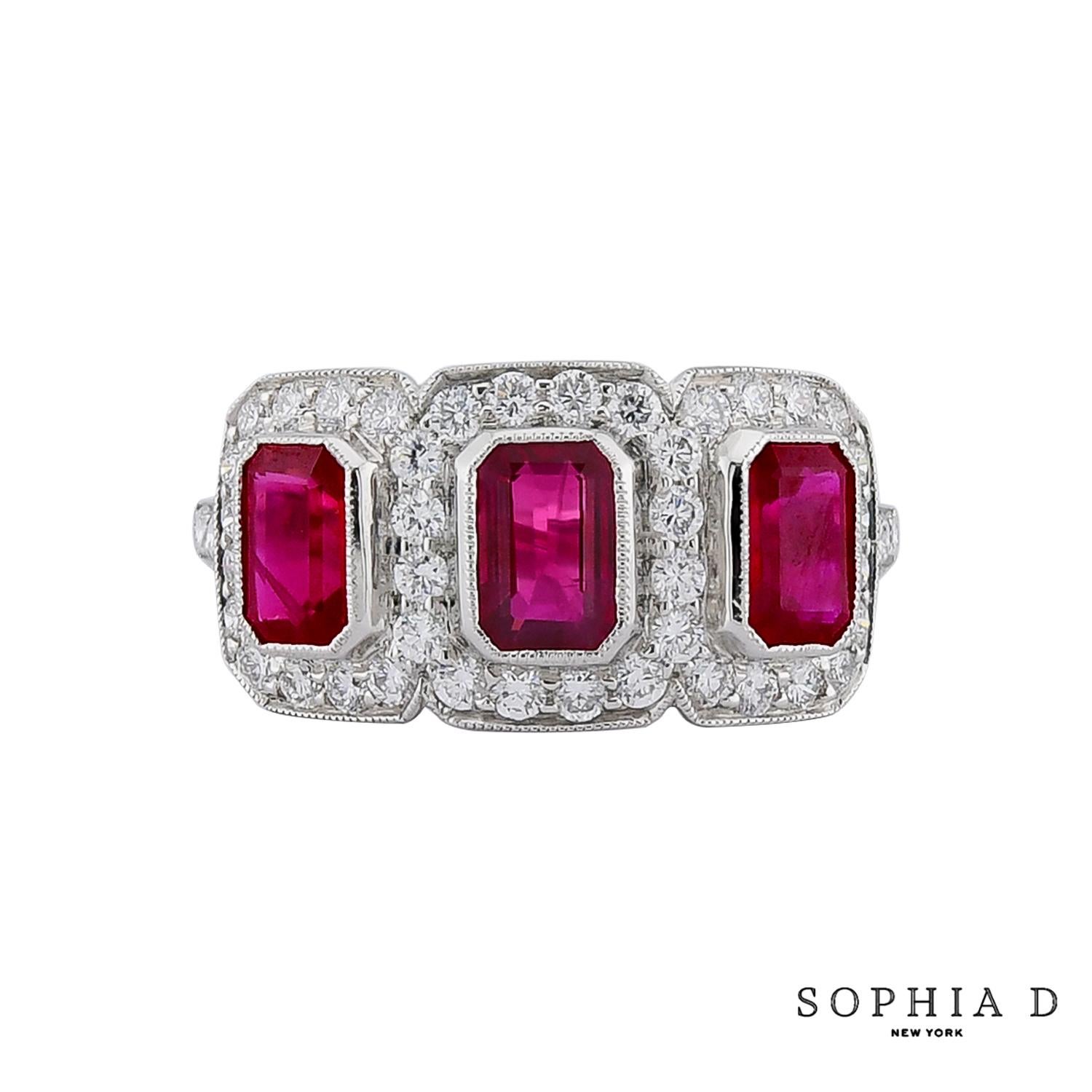 Anello con tre pietre di rubino Sophia D. A. In condizioni Nuovo in vendita a New York, NY