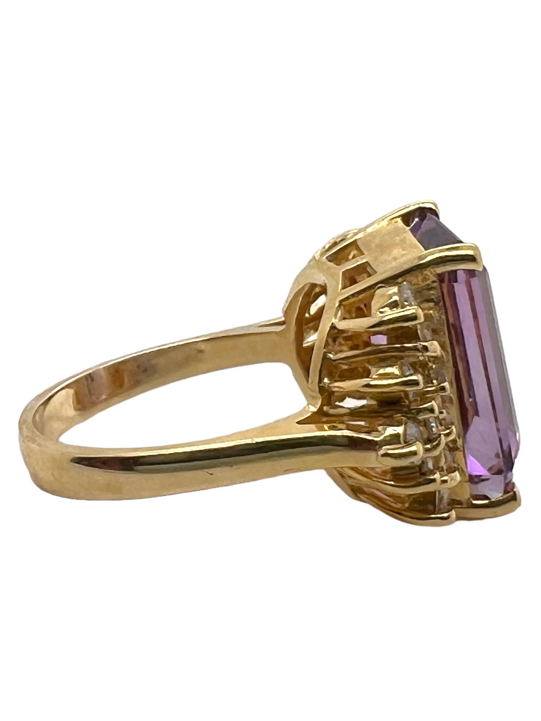 Sophia D. Vintage 14K Yellow Gold Emerald Cut Amethyst Ring In New Condition For Sale In New York, NY