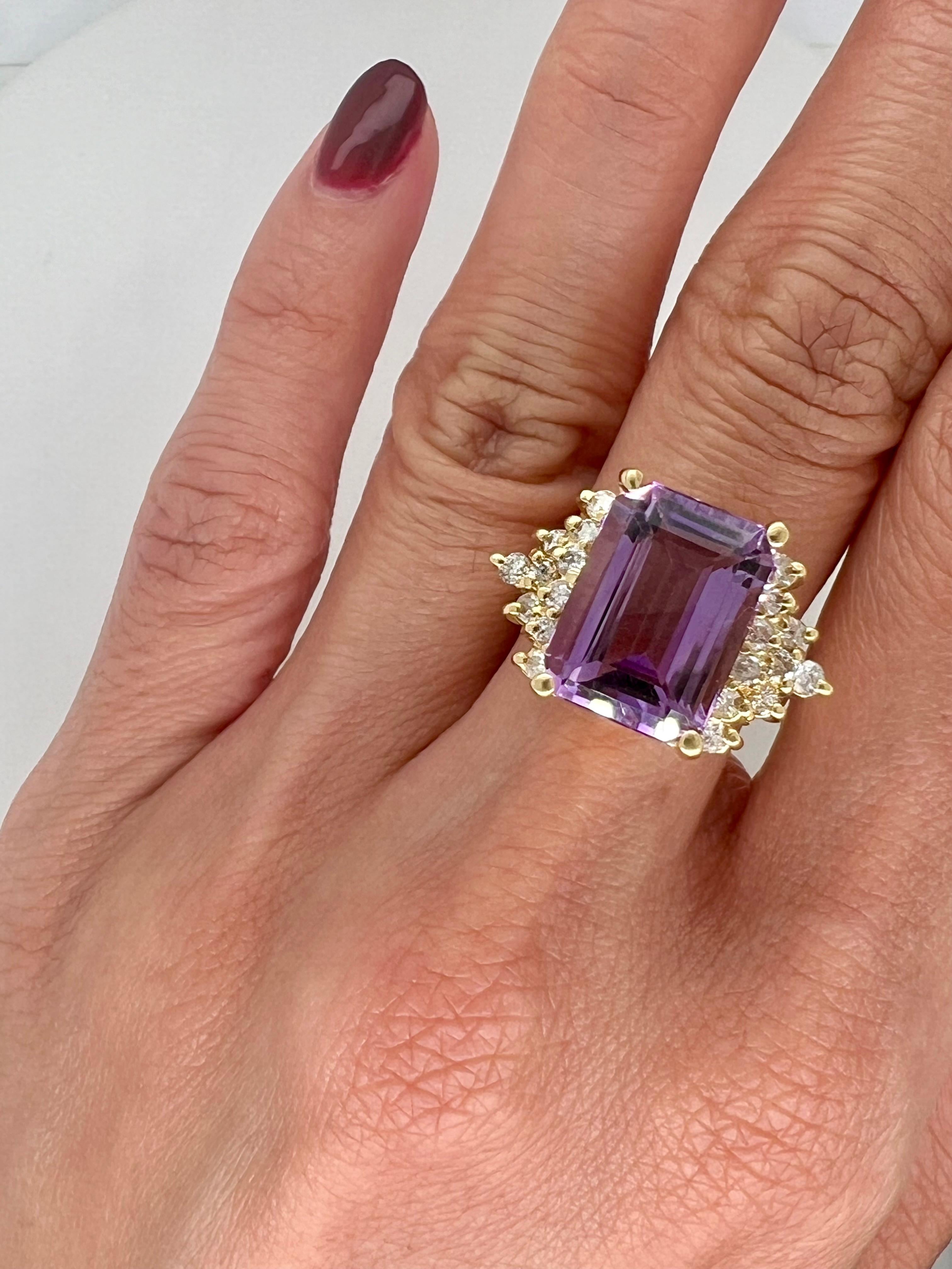 Sophia D. Vintage 14K Yellow Gold Emerald Cut Amethyst Ring For Sale 1