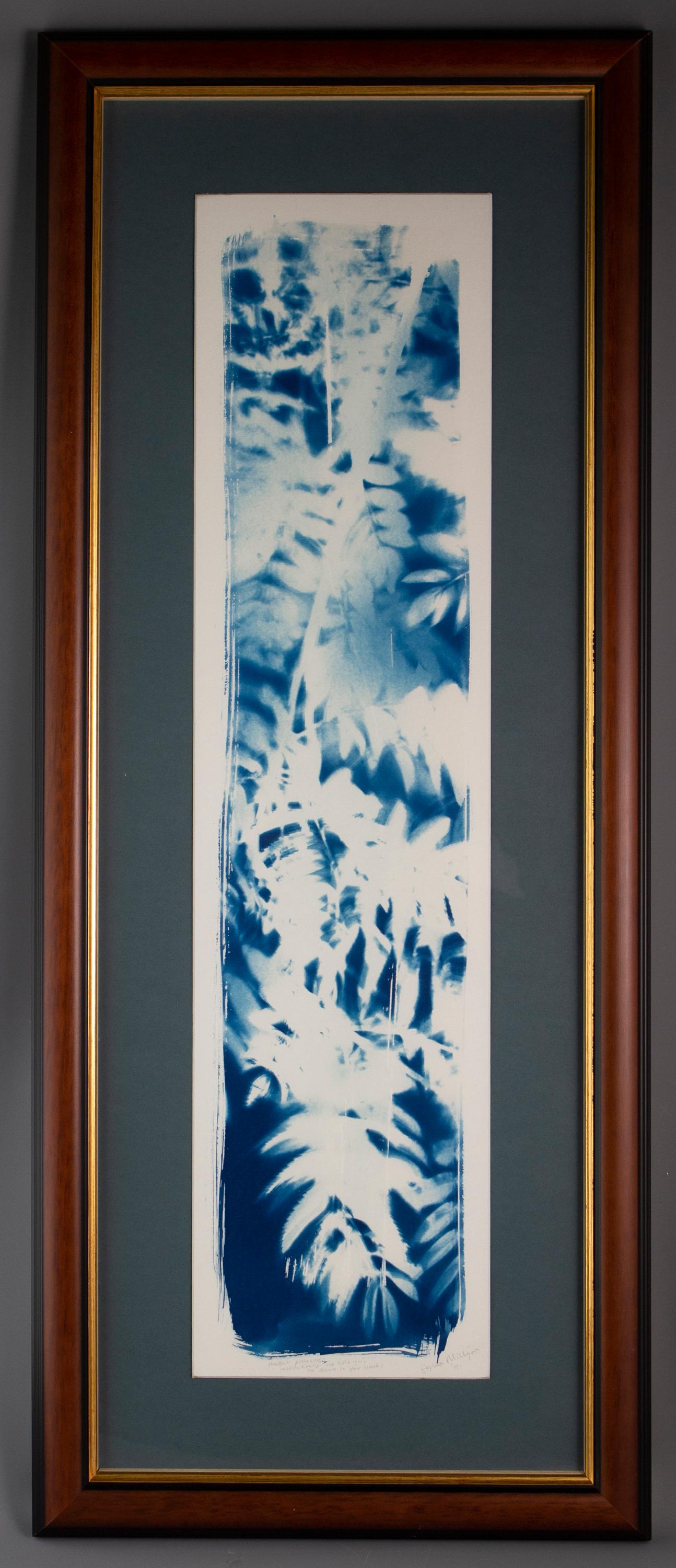 'Courage, sagesse, protection'. Bleu Blanc Feuilles de nature - Contemporain Painting par Sophia Milligan