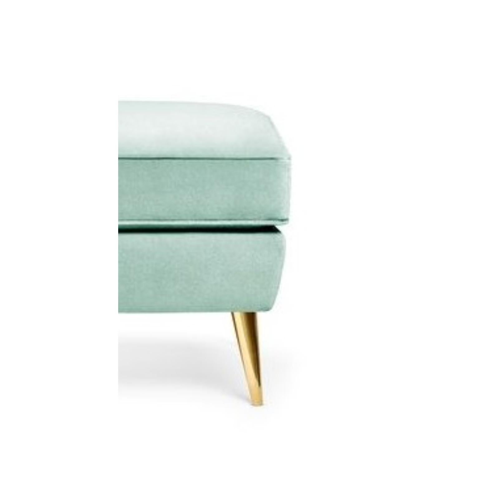 Postmoderne Ottomane Sophia par Munna en vente