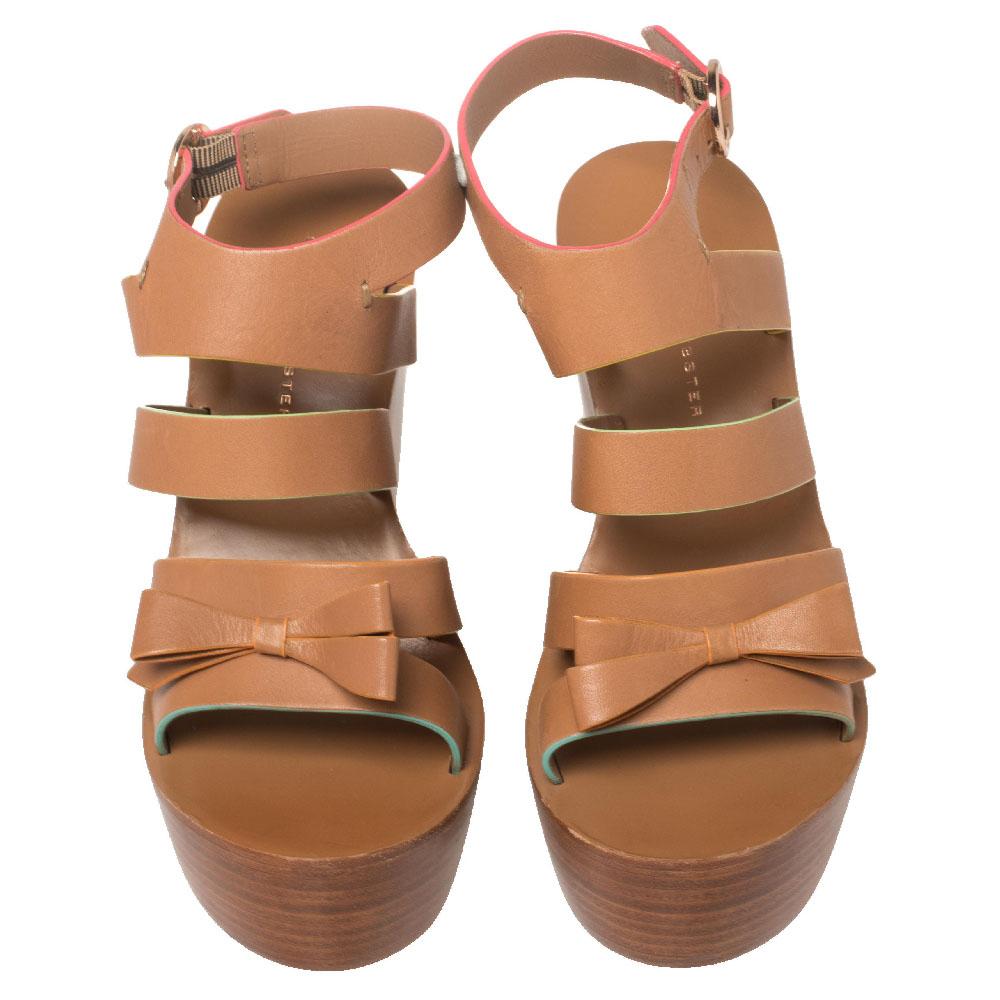 Sophia Webster Brown Leather Wedge Platform Ankle Strap Sandals  Size 38.5 In New Condition In Dubai, Al Qouz 2