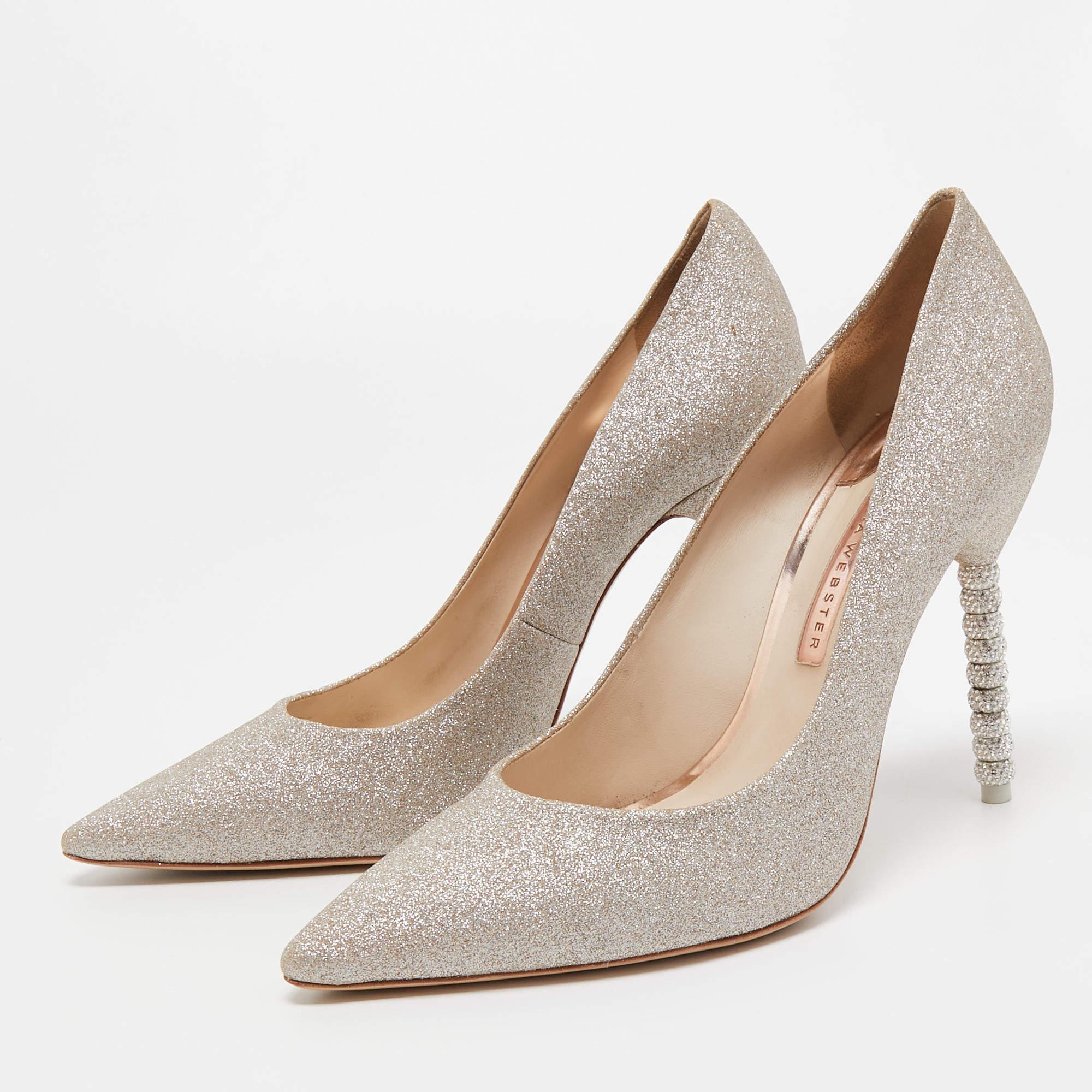 Make a chic style statement with these designer pumps. They showcase sturdy heels and durable soles, perfect for your fashionable outings!