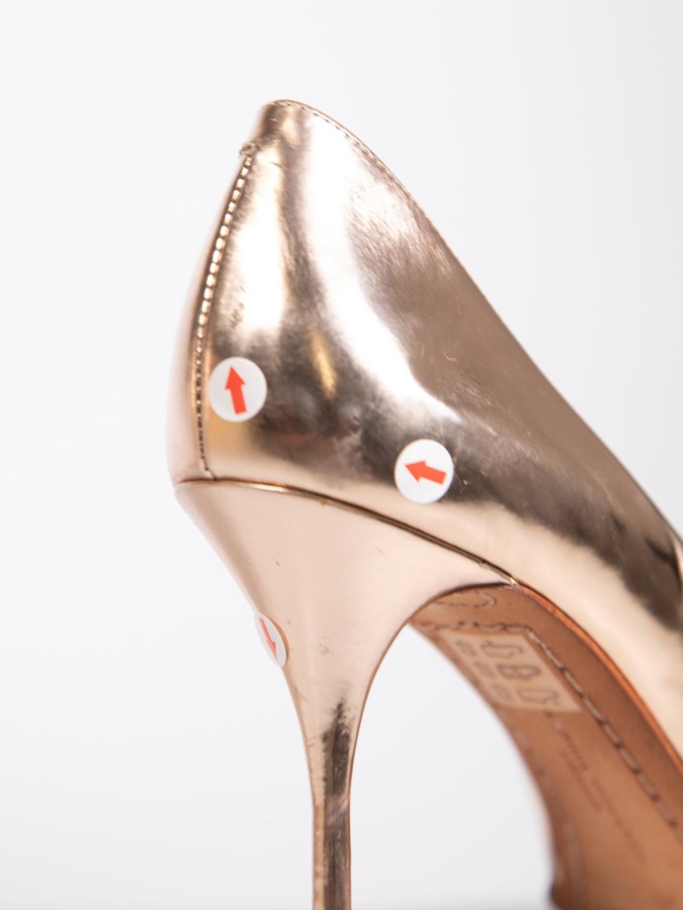 Sophia Webster escarpins à bout pointu en cuir doré taille IT 38 en vente 2