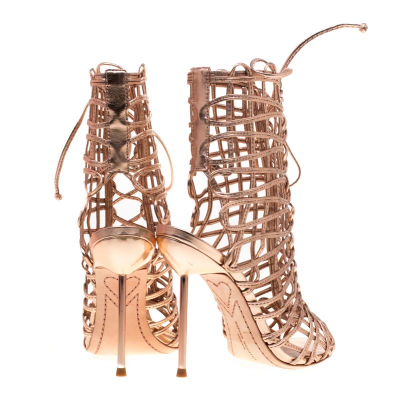 Sophia Webster Metallic Rose Gold Leather Delphine Peep Toe Sandals Size 35.5 In Excellent Condition In Dubai, Al Qouz 2