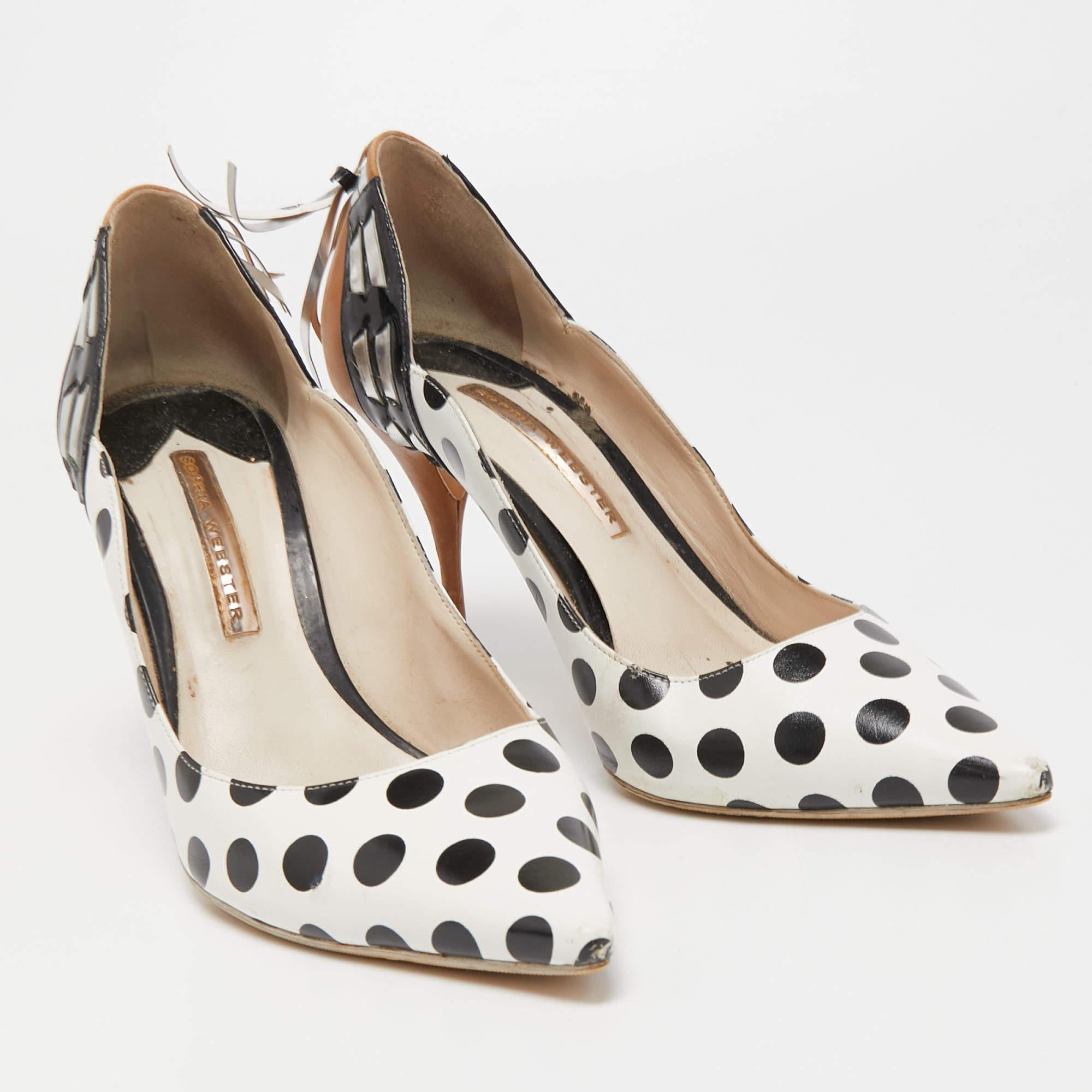 Sophia Webster Dreifarbige gepunktete Liberty-Pumps aus Leder mit spitzer Zehe Größe 39 im Zustand „Relativ gut“ im Angebot in Dubai, Al Qouz 2