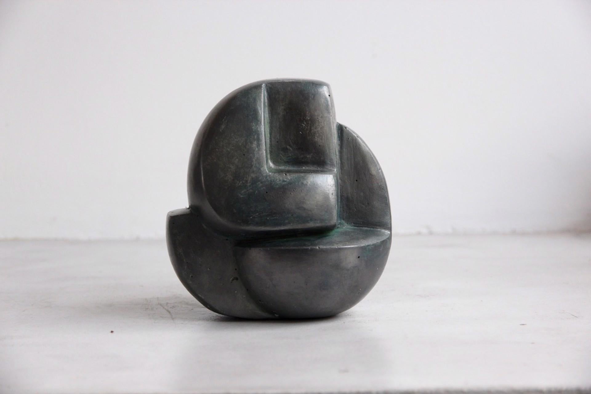 Sophie Bocher Abstract Sculpture - Amitabha