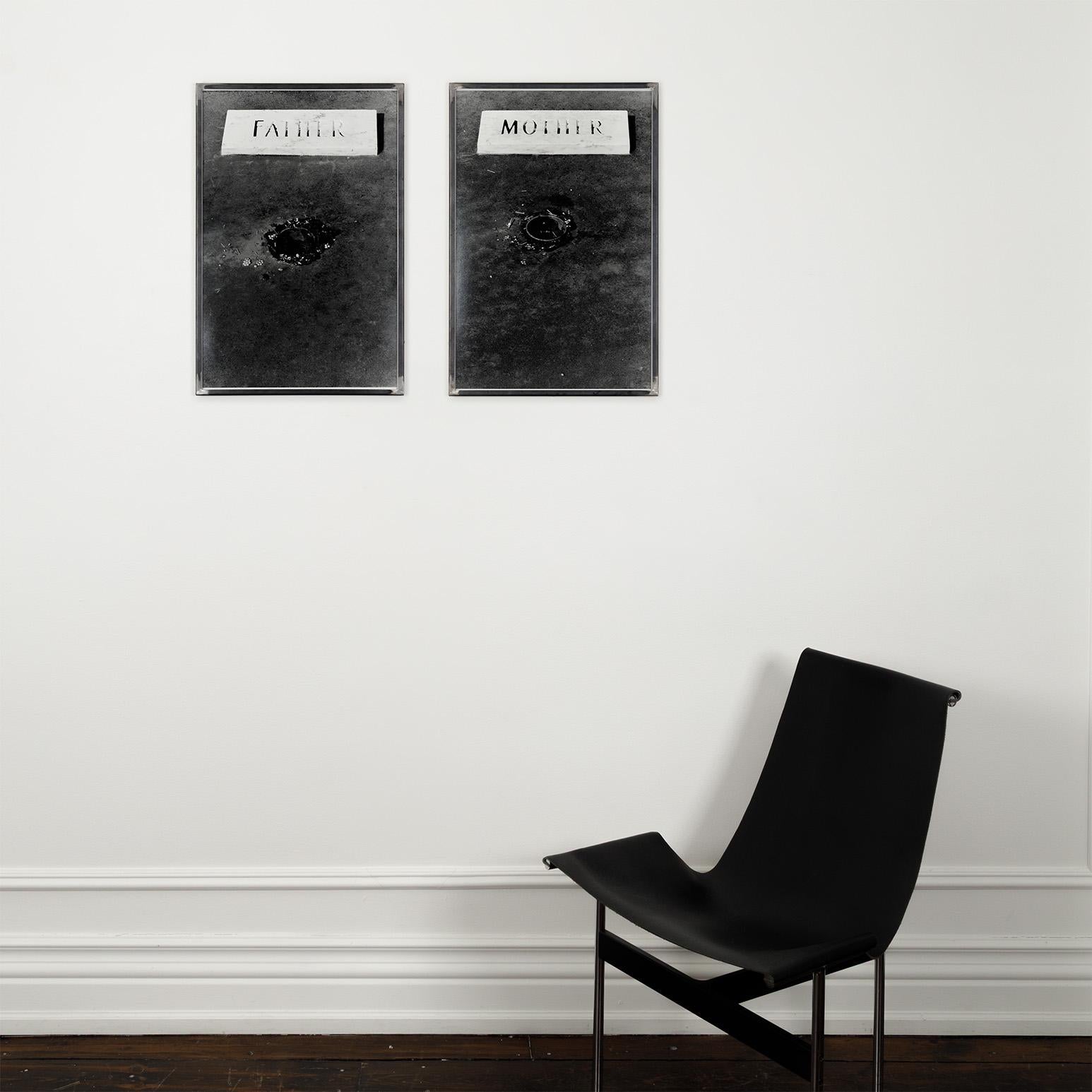 Vater, Mutter – Photograph von Sophie Calle