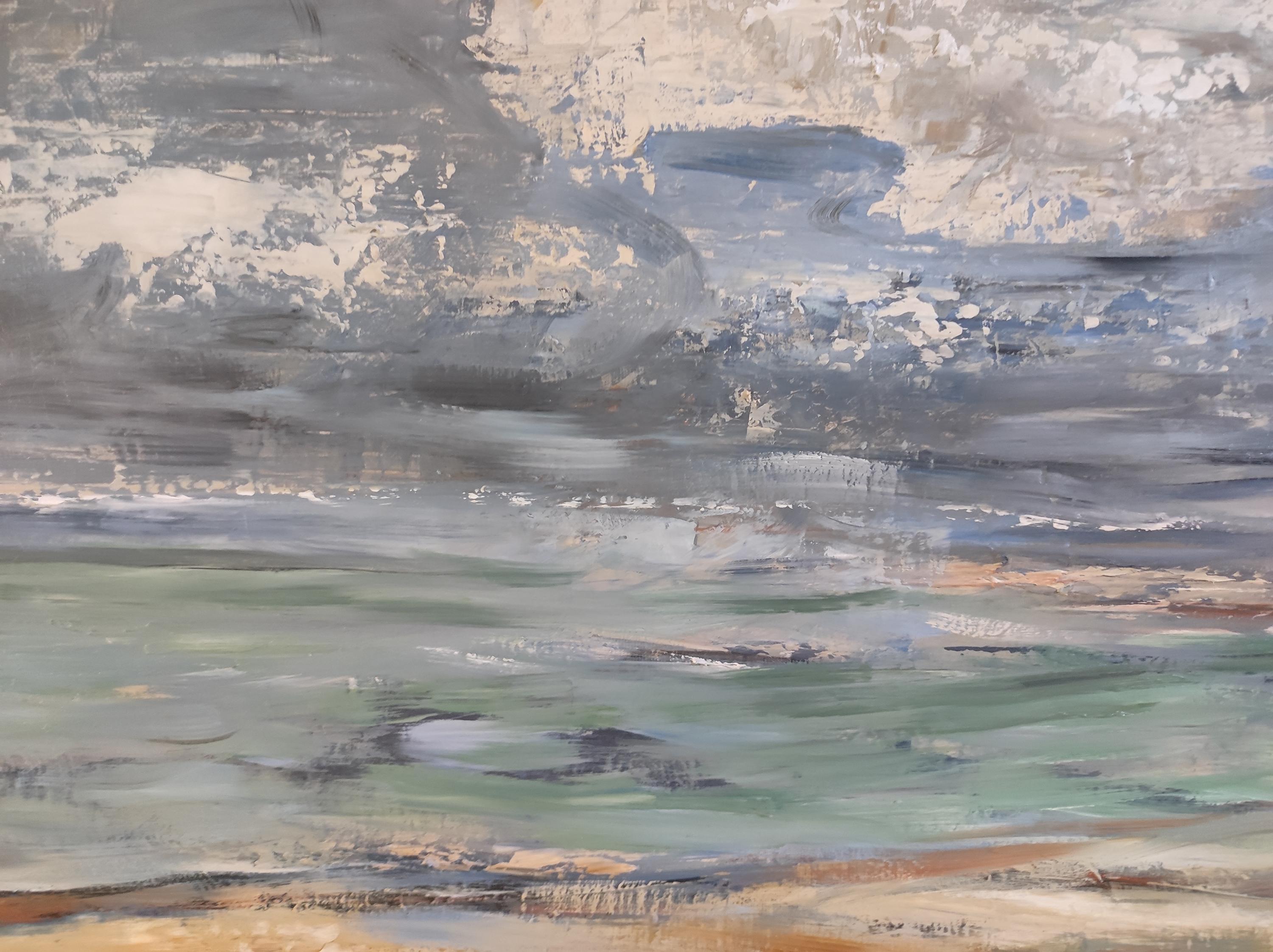Deauville beach under stormy skies and its lights so special to Normandy
Landscape, marine, between sky and sea, treated with oil and knife. The sky looks like a free variation bordering on abstraction.
The sky is painted in full paste in a brightly