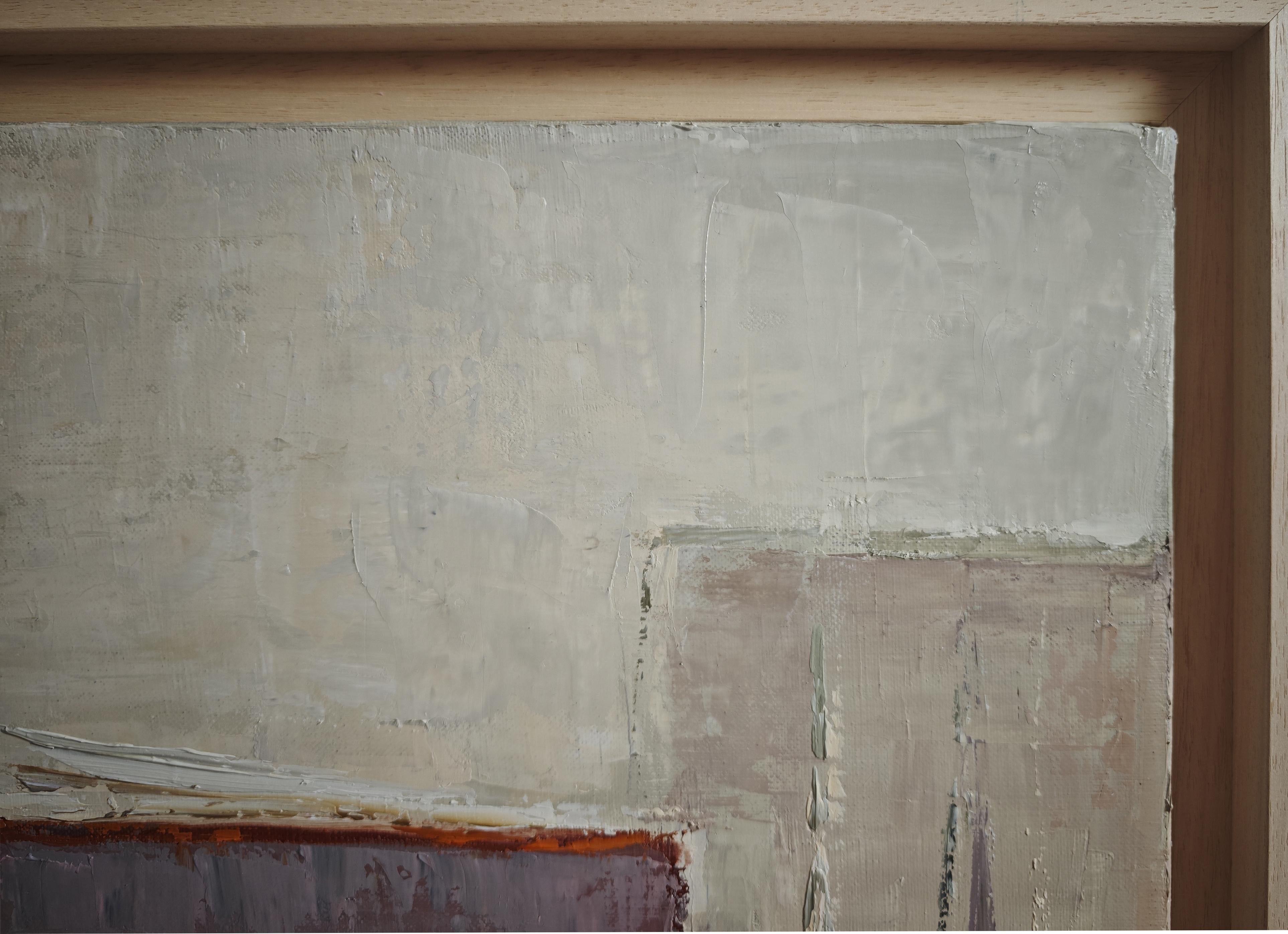 La Chambre des Livres - Peinture à l'huile abstraite de livres empilés, encadrée, française - Marron Abstract Painting par SOPHIE DUMONT