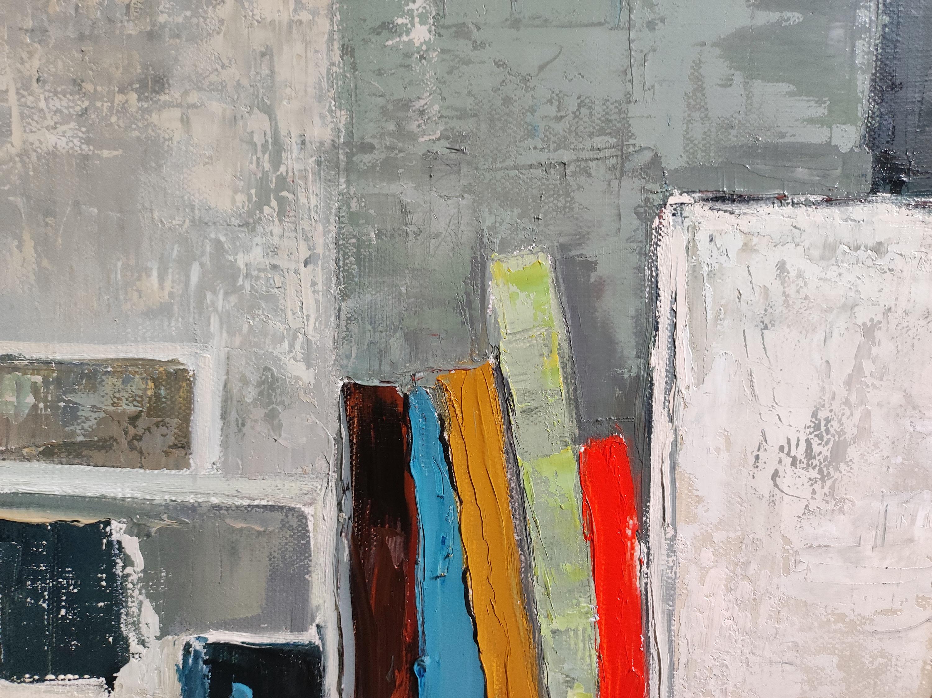 Artist's studio in a dominant green and red with a texture very present and colors that vibrate with the succession of layers on the canvas. Cubic shapes, parallel and perpendicular lines, without forgetting colors, direct the viewer's gaze, and