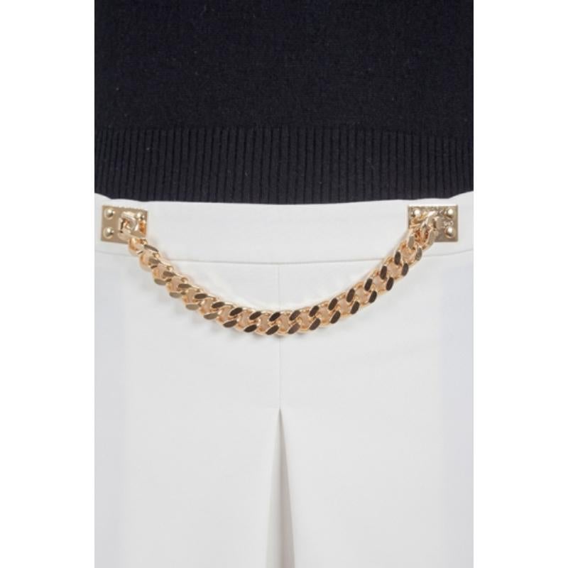 Sophie Hulme Gonna in gabardina stretch impreziosita da catene e pieghe invertite M. I. In condizioni ottime in vendita a Dubai, Al Qouz 2