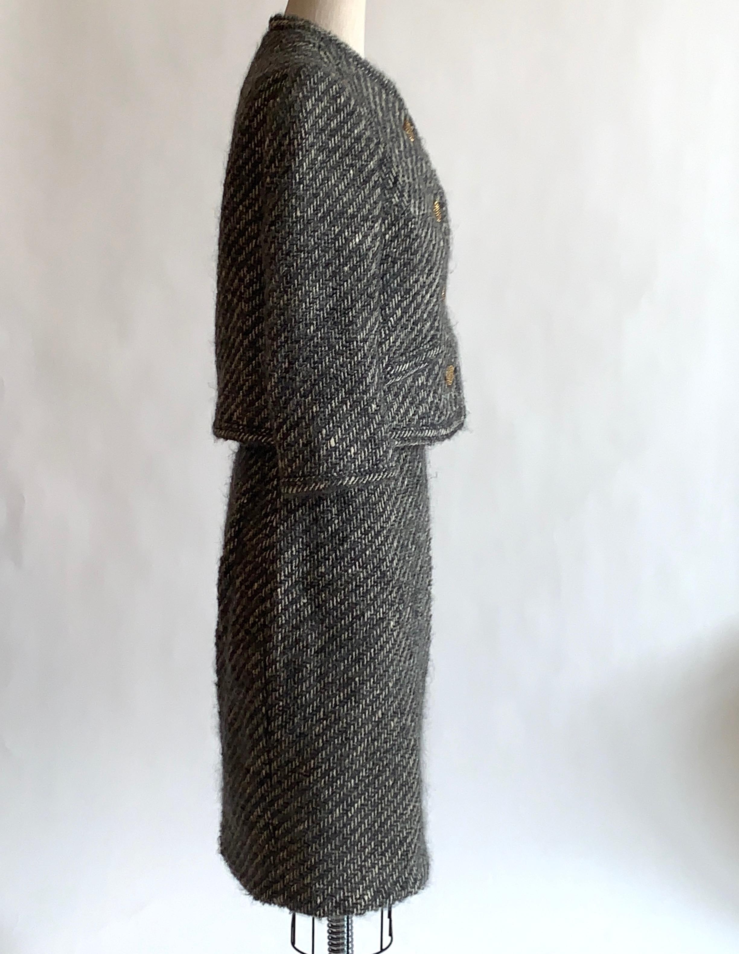 Gray Sophie of Saks Sophie Gimbel Grey 1960s Skirt Suit in Grey and White Fuzzy Weave For Sale