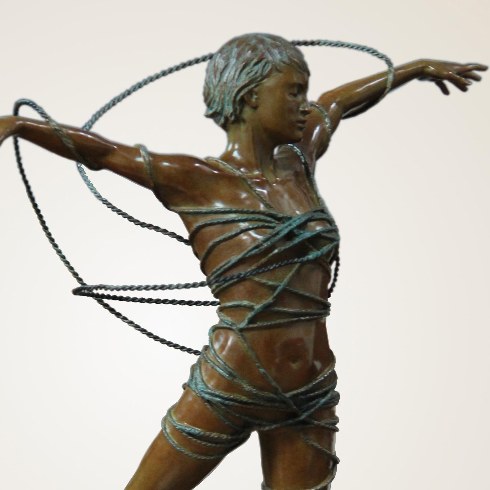 Torariaru Bronze 1/8 (Zeitgenössisch), Sculpture, von Sophie Susplugas