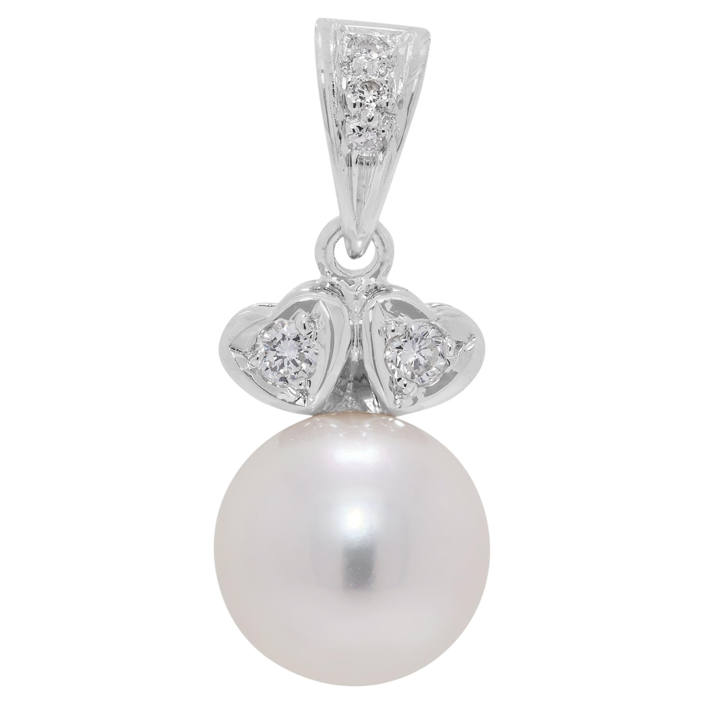 Pendentif sophistiqué en or blanc 18 carats avec diamant naturel de 0,08 carat et perle d'Akoya
