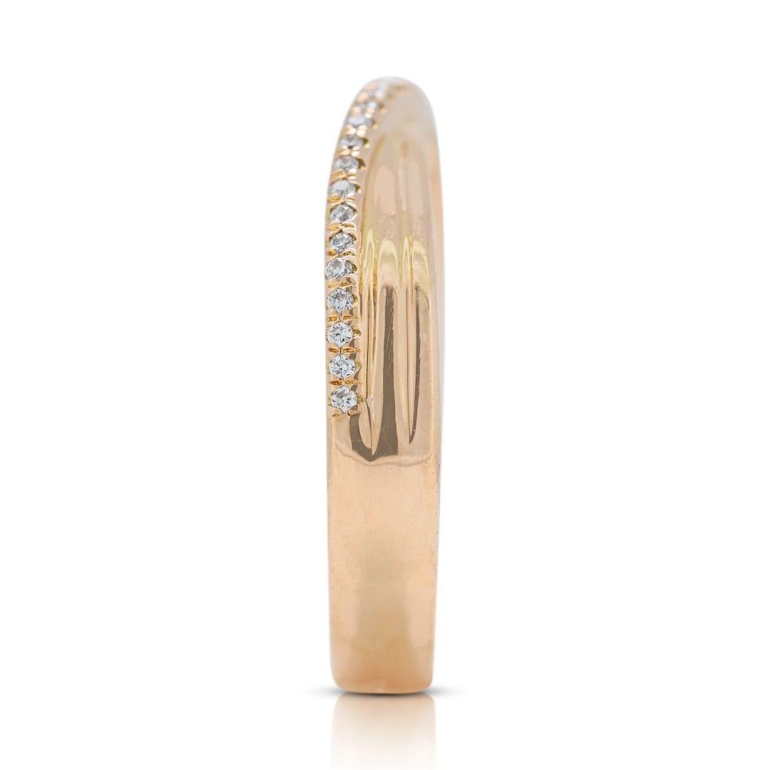 Sophisticated 0.16ct Diamond Ring in 18K Yellow Gold For Sale 1
