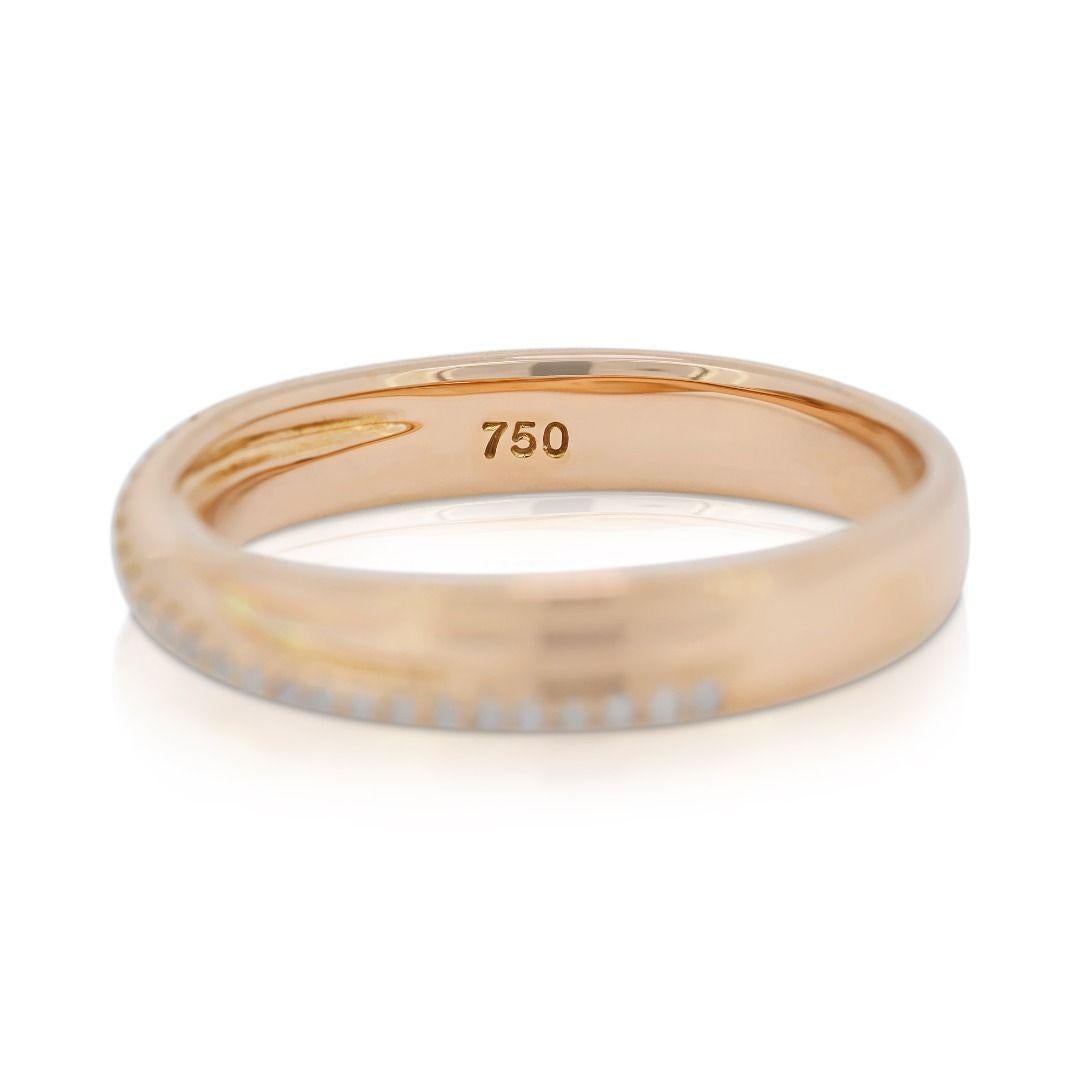 Sophisticated 0.16ct Diamond Ring in 18K Yellow Gold For Sale 3