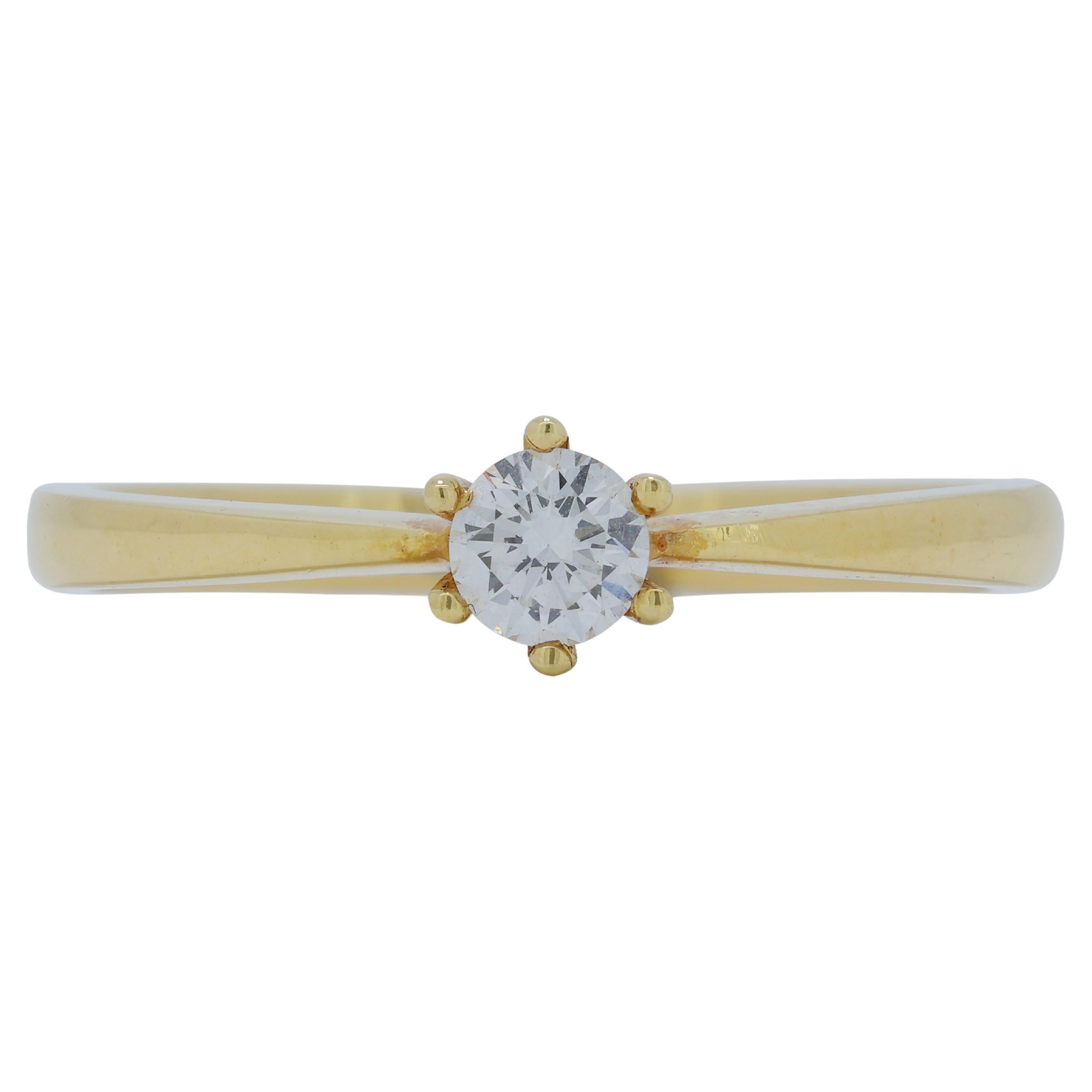 Sophisticated 0.16ct Natural Diamond Solitaire Ring in 20K Yellow Gold