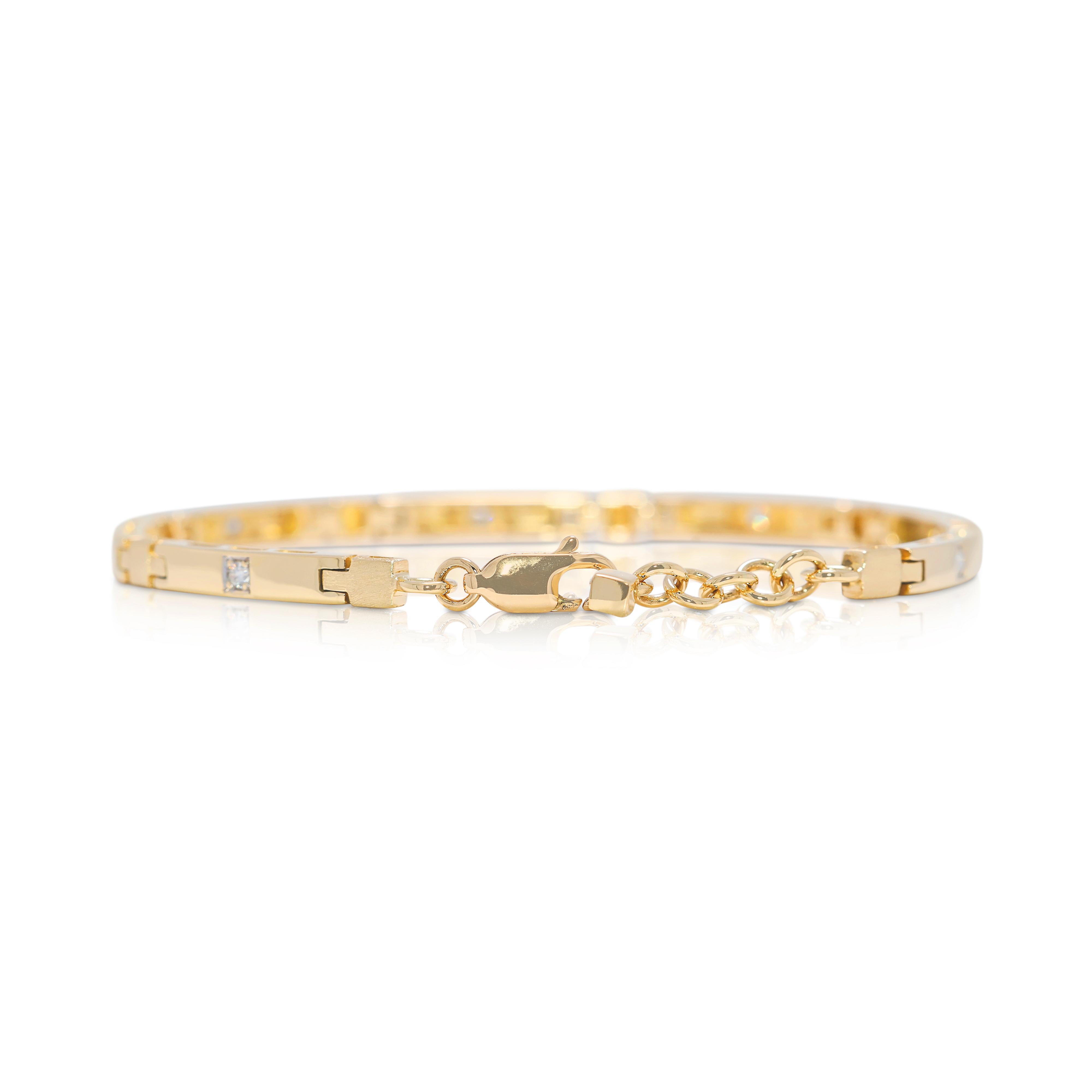 Bracelet sophistiqué en or jaune 18 carats de 0,21 ct de diamants naturels Pour femmes en vente