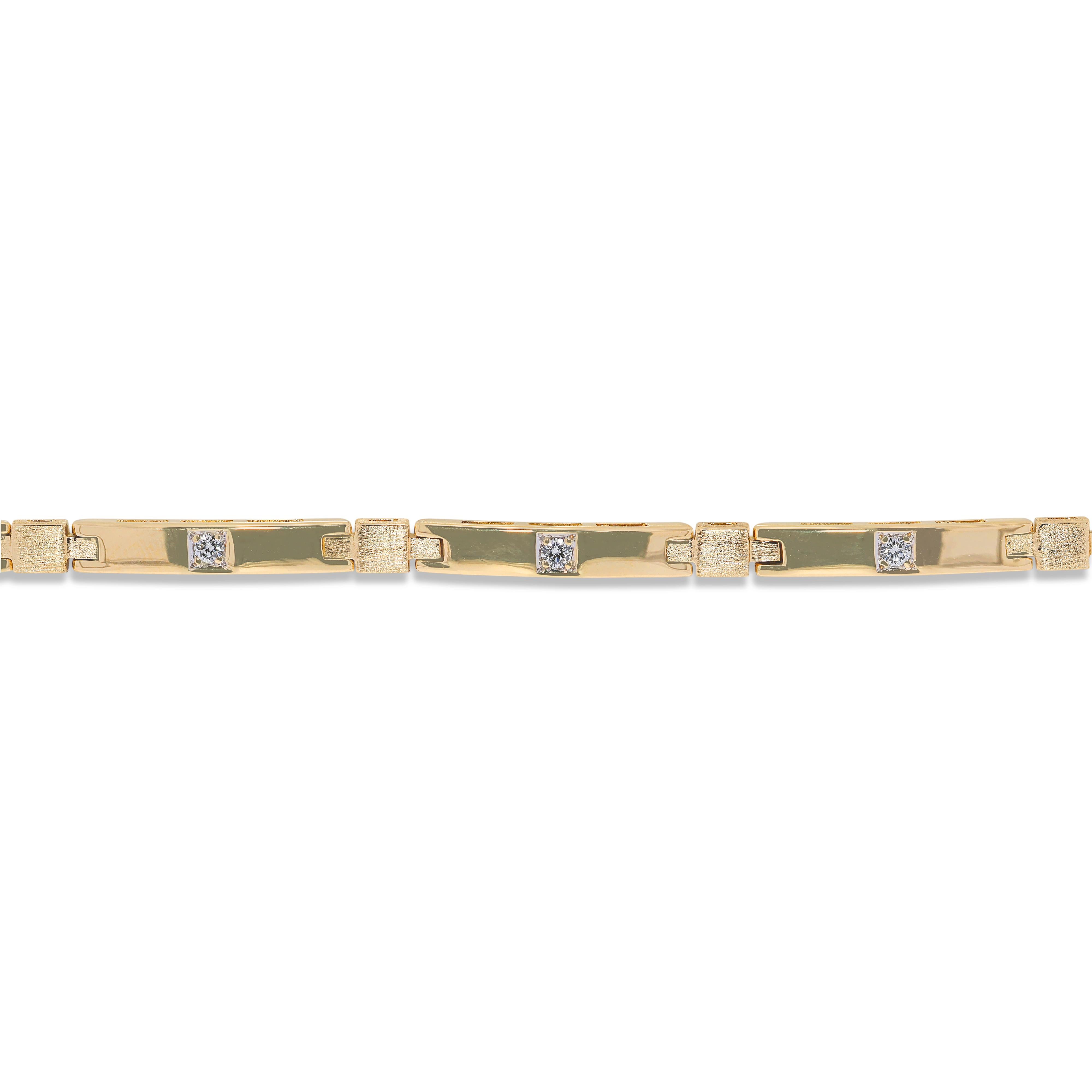 Bracelet sophistiqué en or jaune 18 carats de 0,21 ct de diamants naturels en vente 2