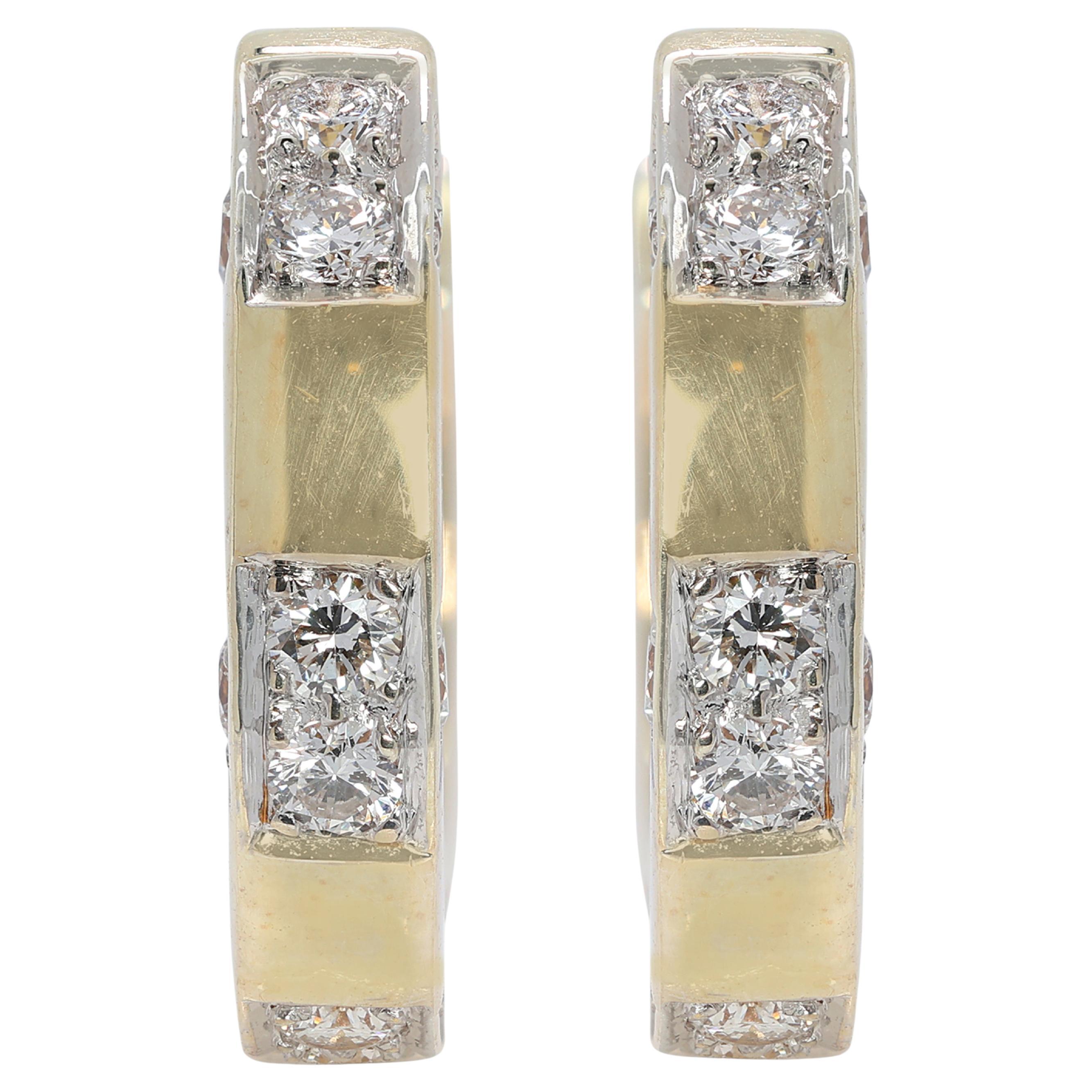 Sophisticated 0.48 carat Natural Diamond Earrings in 18K Yellow Gold