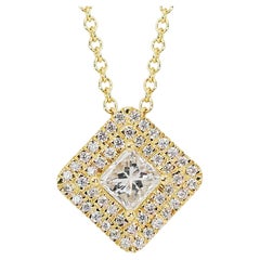 Raffinierte Halskette mit 0,60 Karat Diamanten und doppeltem Halo aus 18 Karat Gelbgold - IGI-zertifiziert