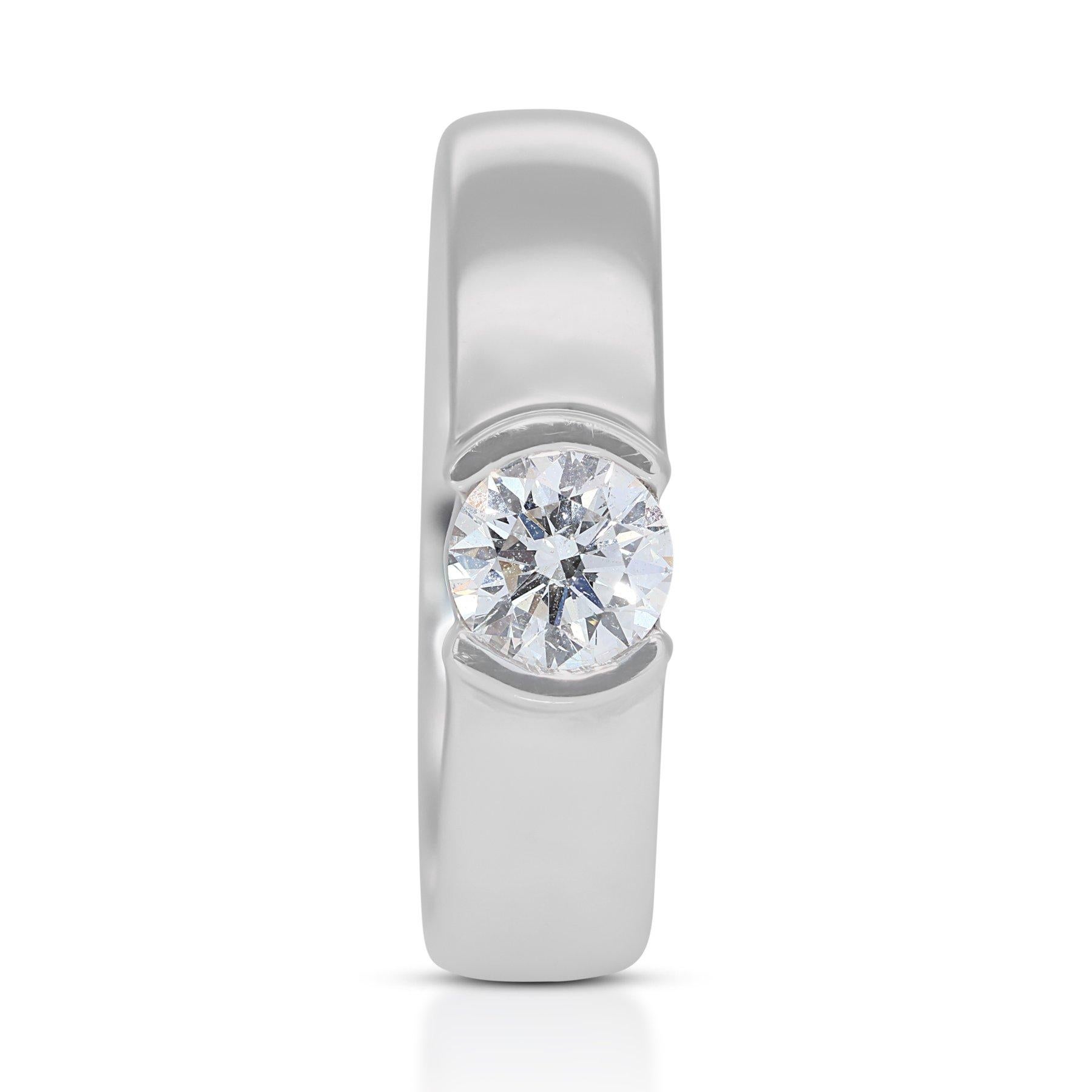 Sophistiquée bague solitaire en or blanc 18 carats avec diamants de 0,70 carat, certifiée GIA en vente 1