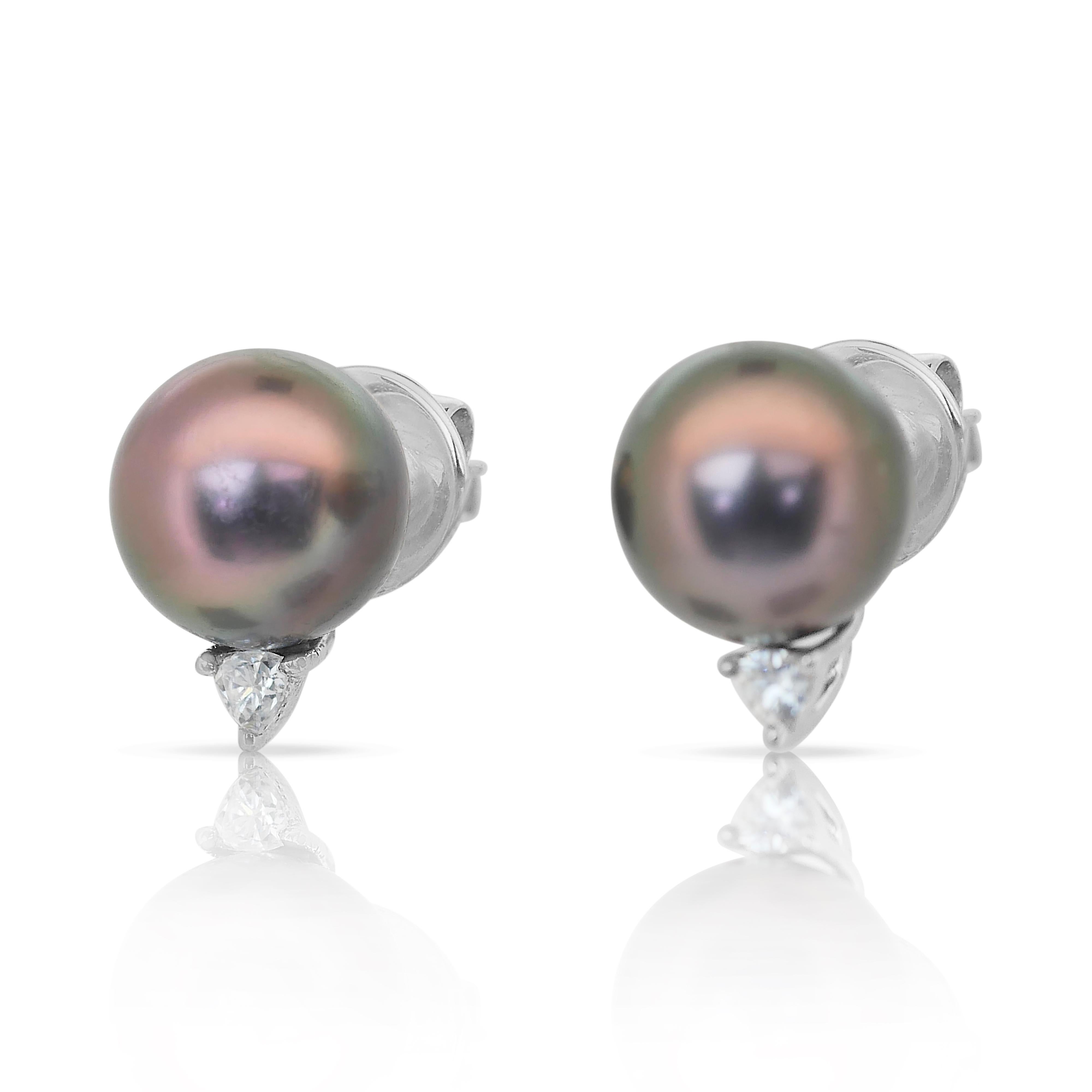 Taille ronde Clous d'oreilles sophistiqués en perles d'eau salée et diamants de 10,95 carats en vente