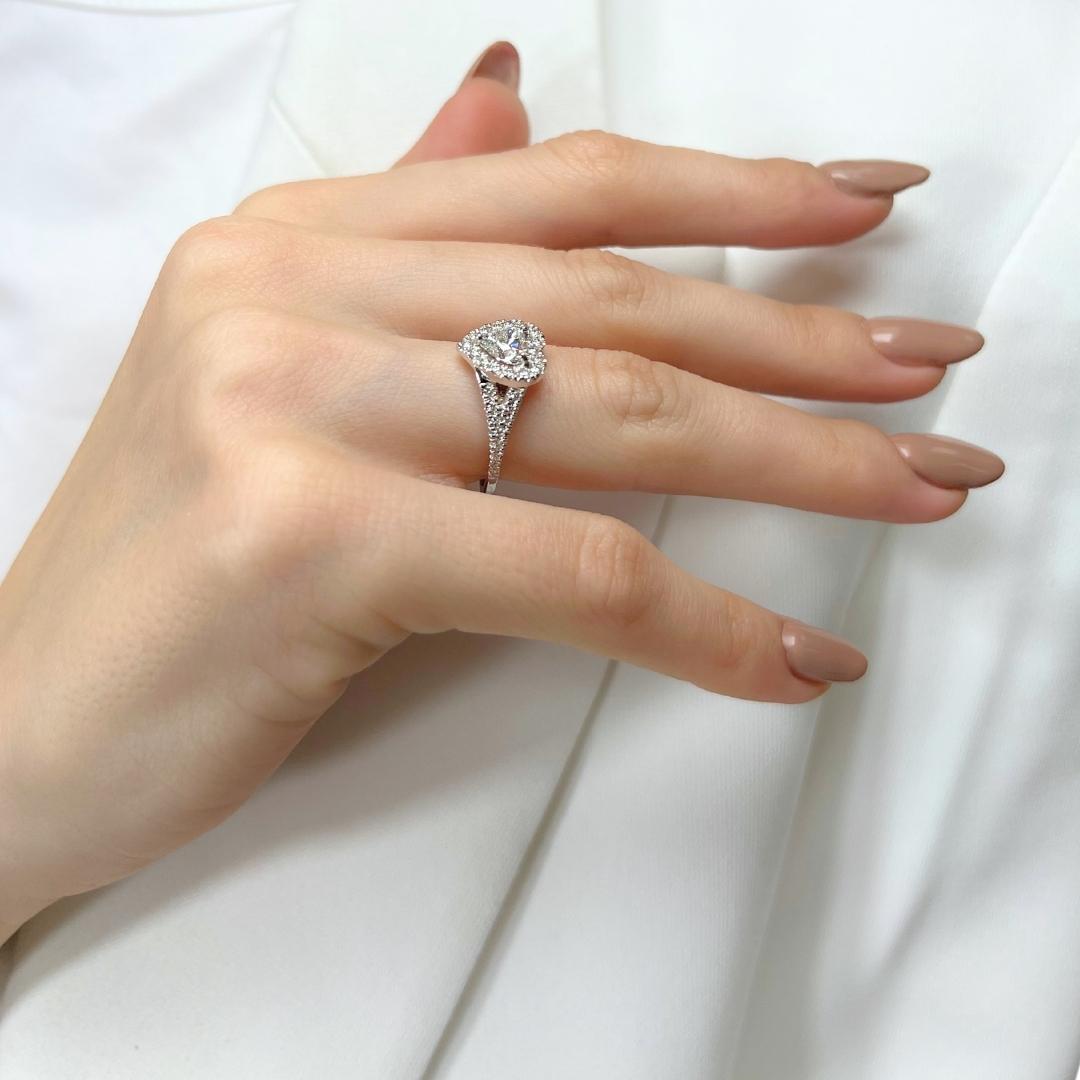 Sophisticated 1.15ct Diamonds Halo Heart-Shaped Ring in 18k White Gold 5