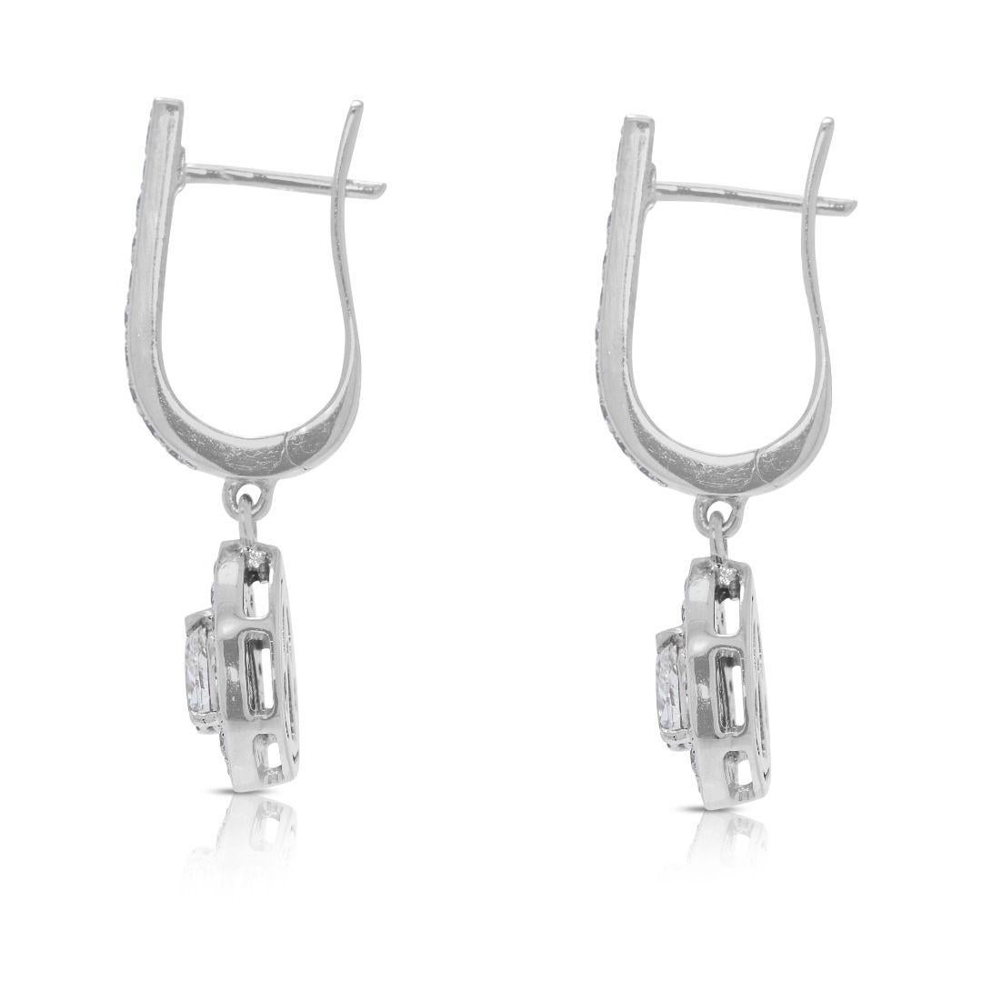 da uomo o donna Sophisticated 1.28ct Plug Drop Natural Diamond Earrings in 18K White Gold in vendita