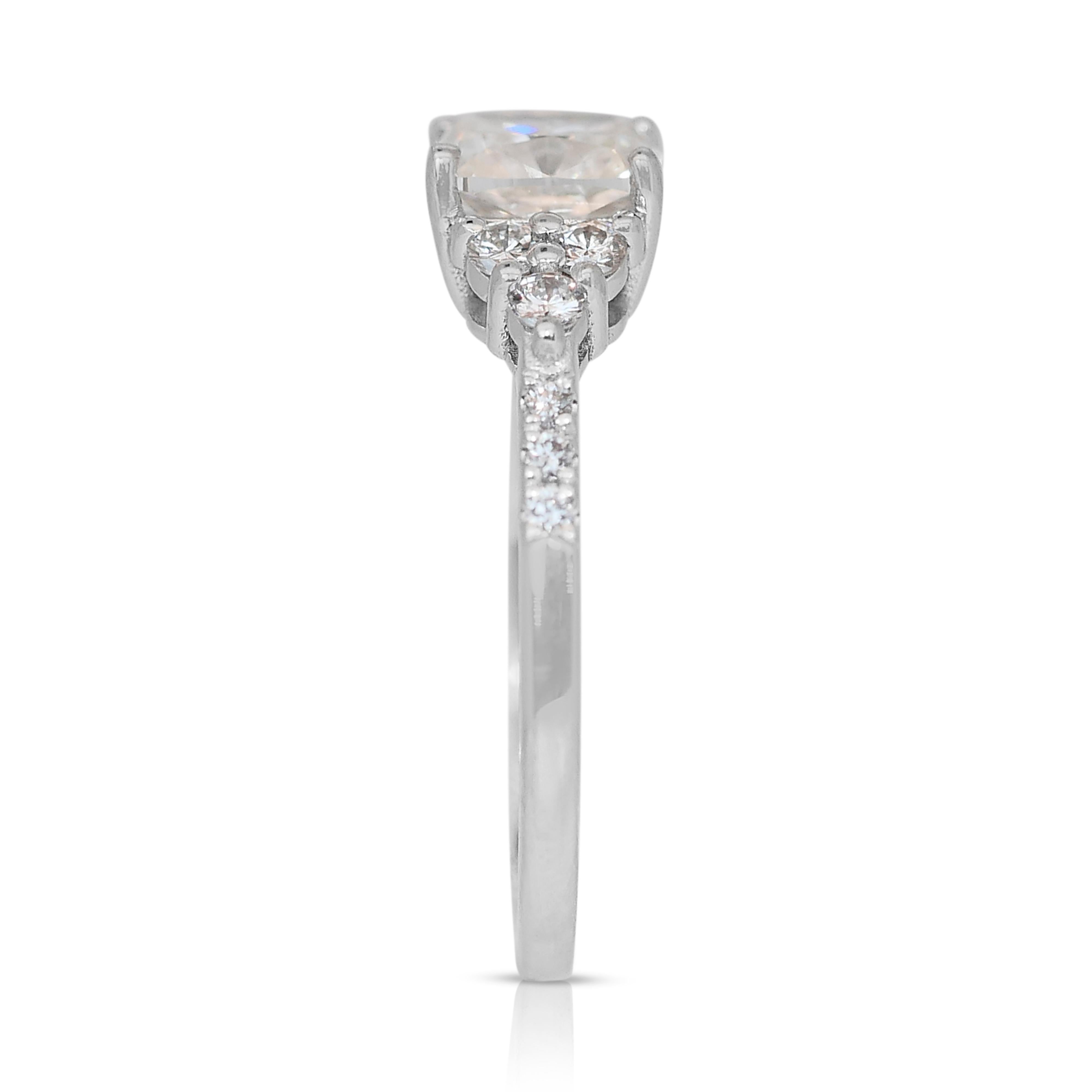 Sophisticated 1.46ct Diamonds Pave Ring in 14k White Gold - IGI Certified For Sale 2