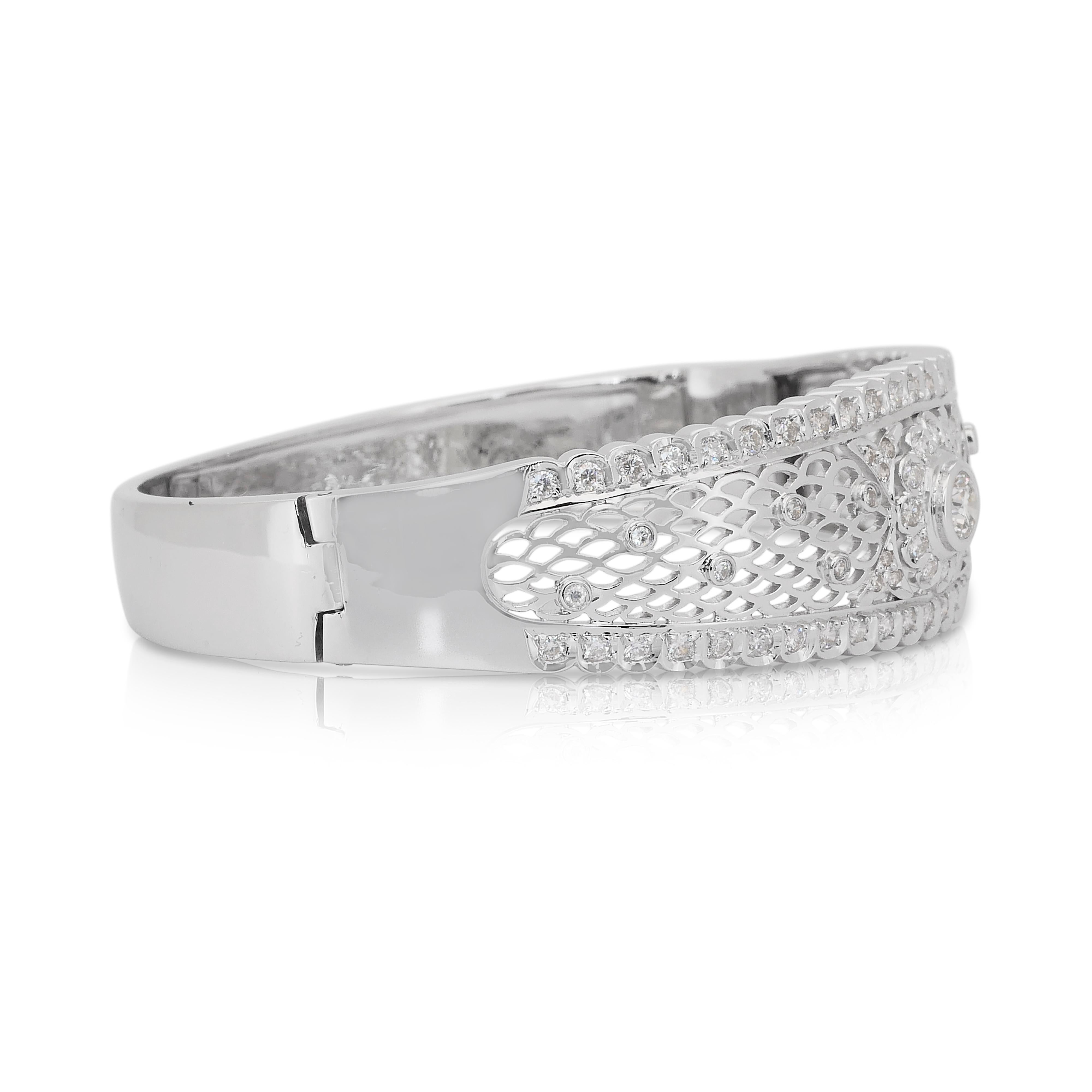 Taille ronde Bracelet sophistiqué en or blanc 18 carats de 1,50 ct de diamants - certifié IGI en vente
