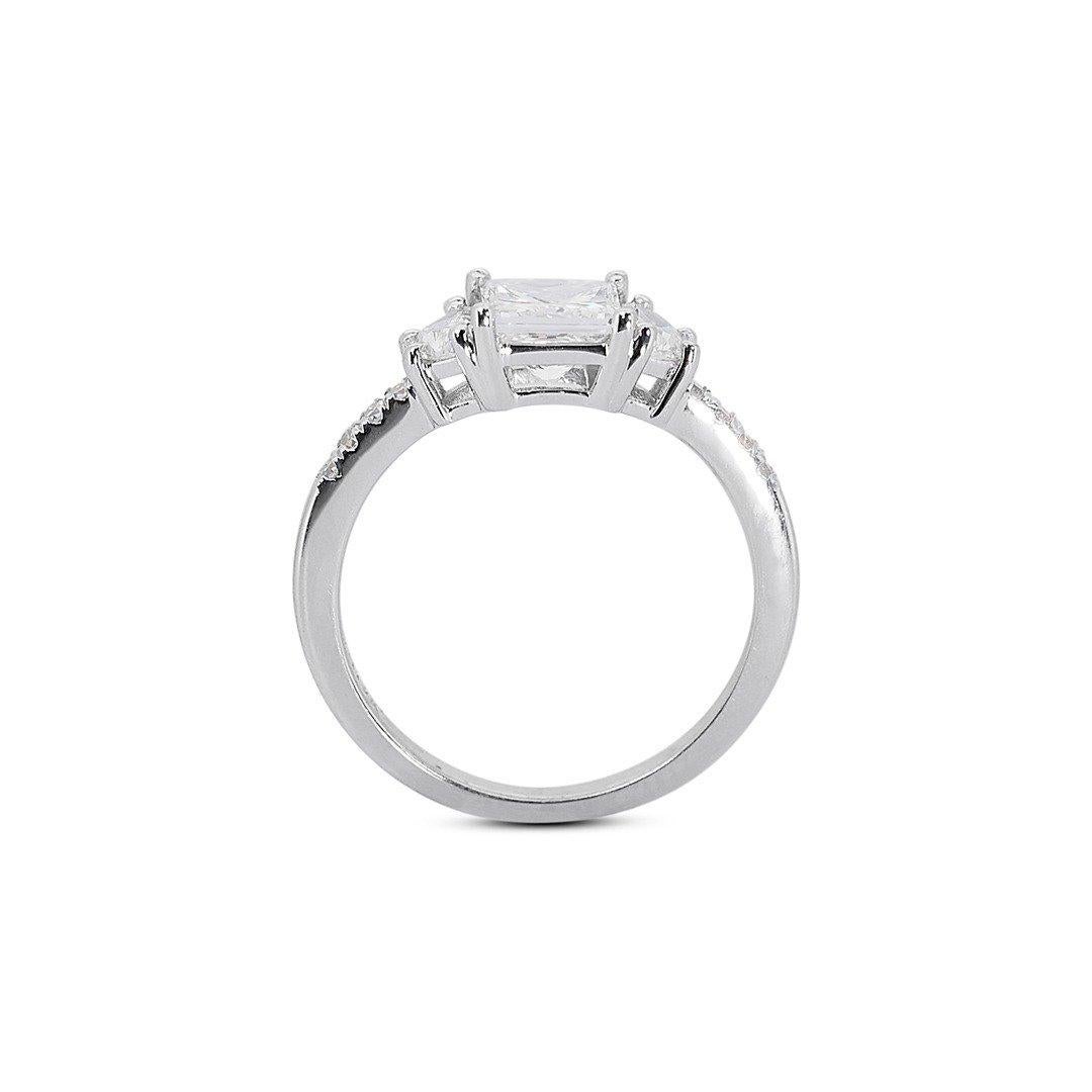 Raffinierter 1,51 Karat doppelter ausgezeichneter Diamantring mit 3-Steinen im Idealschliff im Angebot 2
