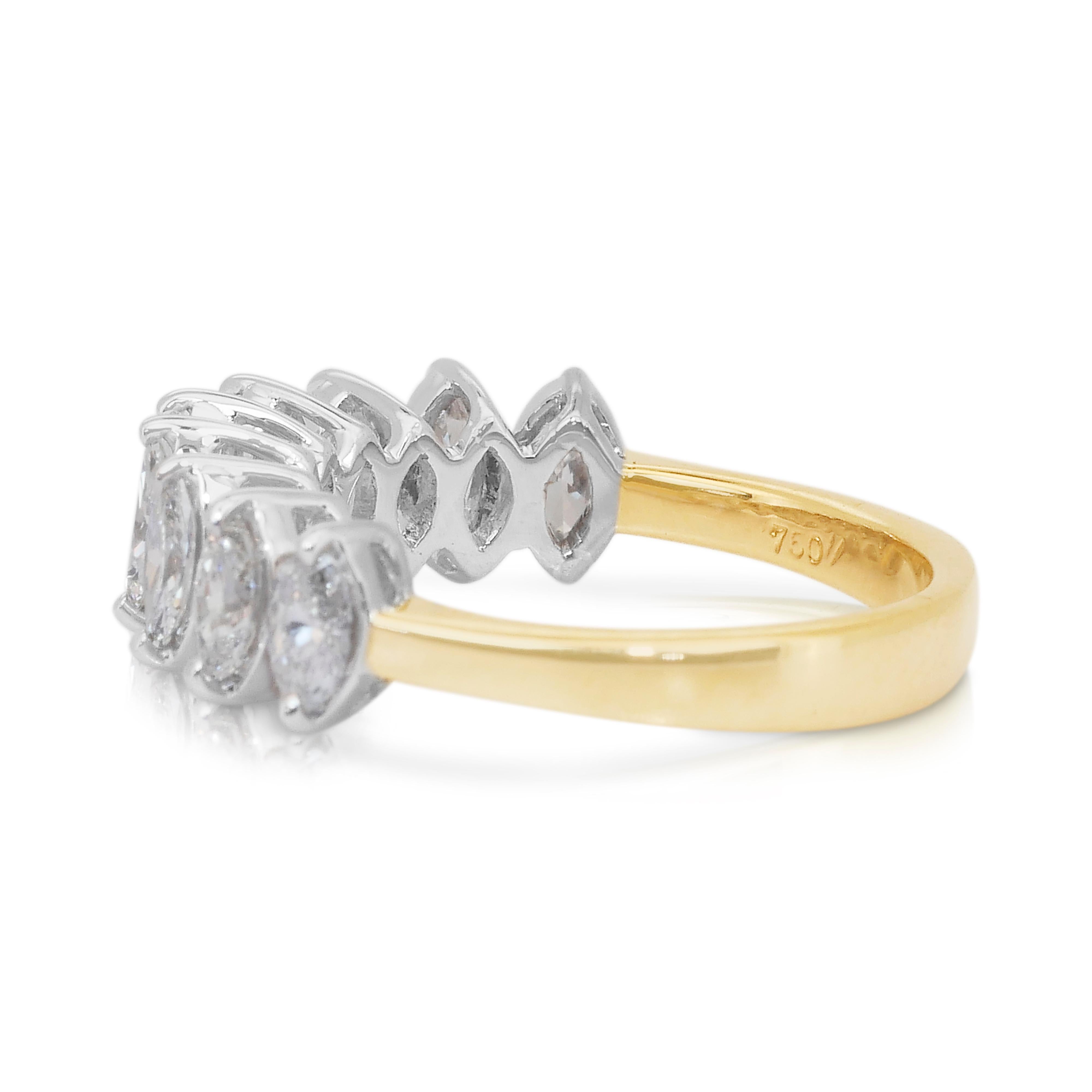 Sophisticated 1.63ct Diamonds Ring in 18k White & Yellow Gold - IGI Certified In New Condition For Sale In רמת גן, IL