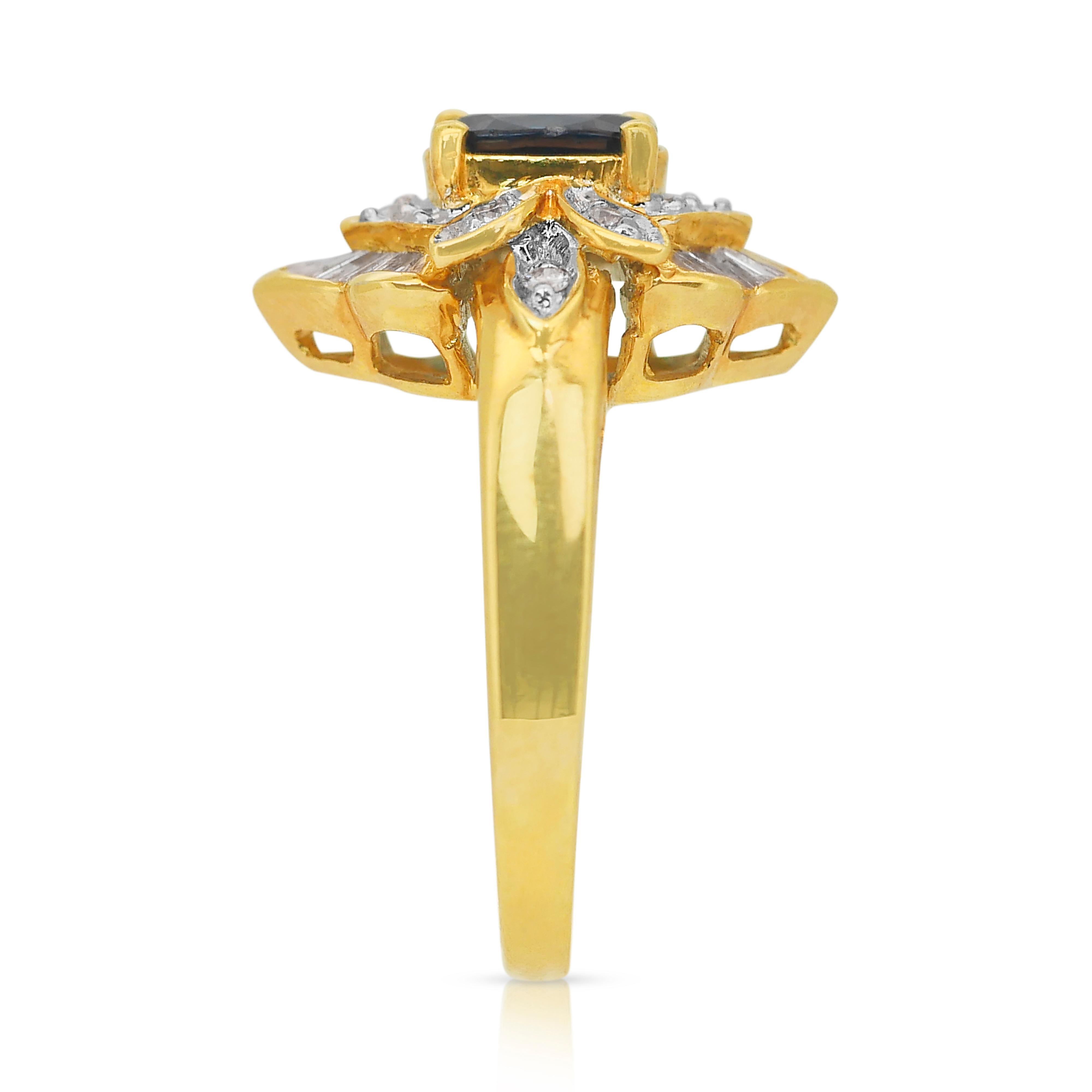 Sophisticated 1.75ct Sapphire and Diamonds Cluster Ring in 18k Yellow Gold 1