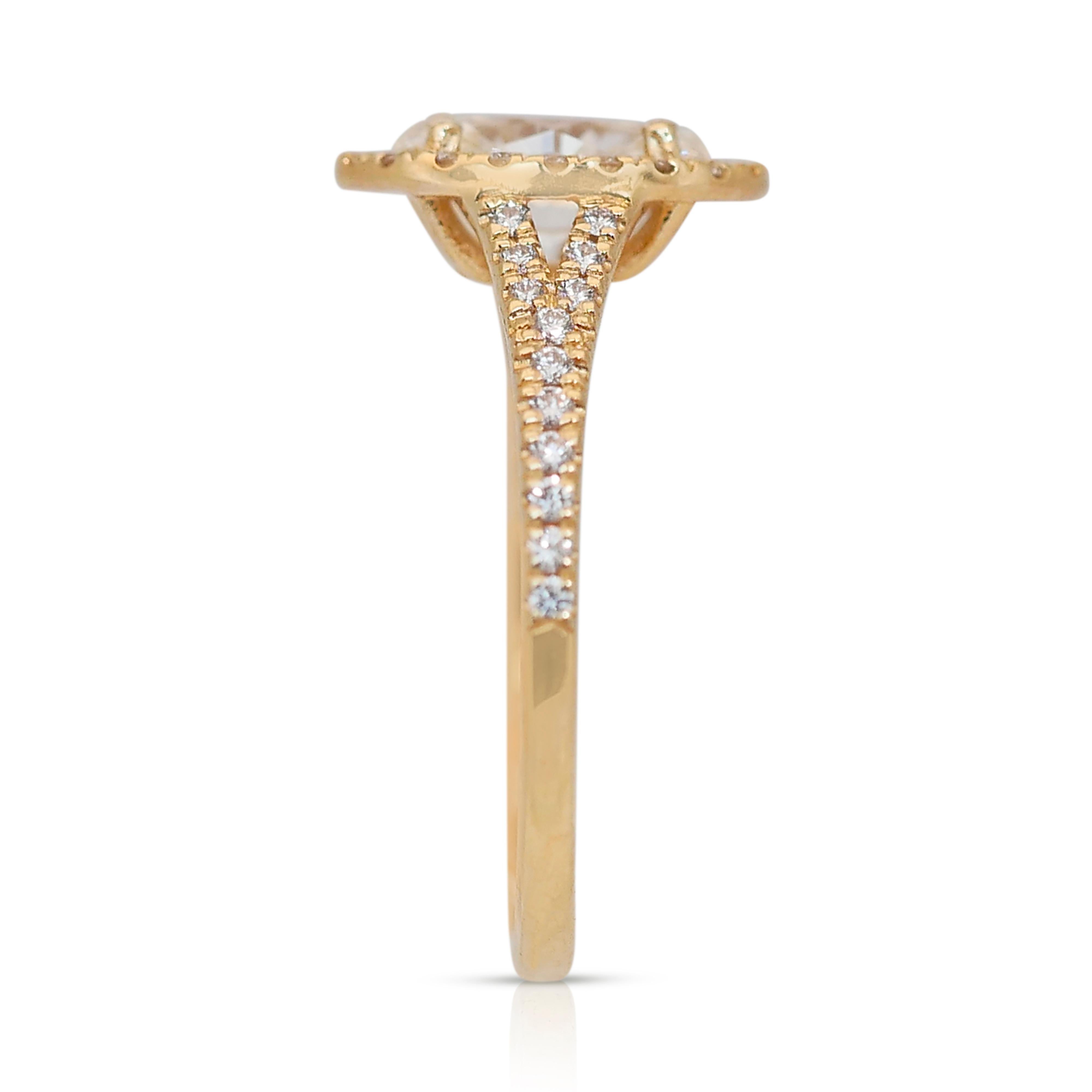 Sophisticated 1.80ct Diamonds Halo Ring in 18k Yellow Gold - GIA Certified 1