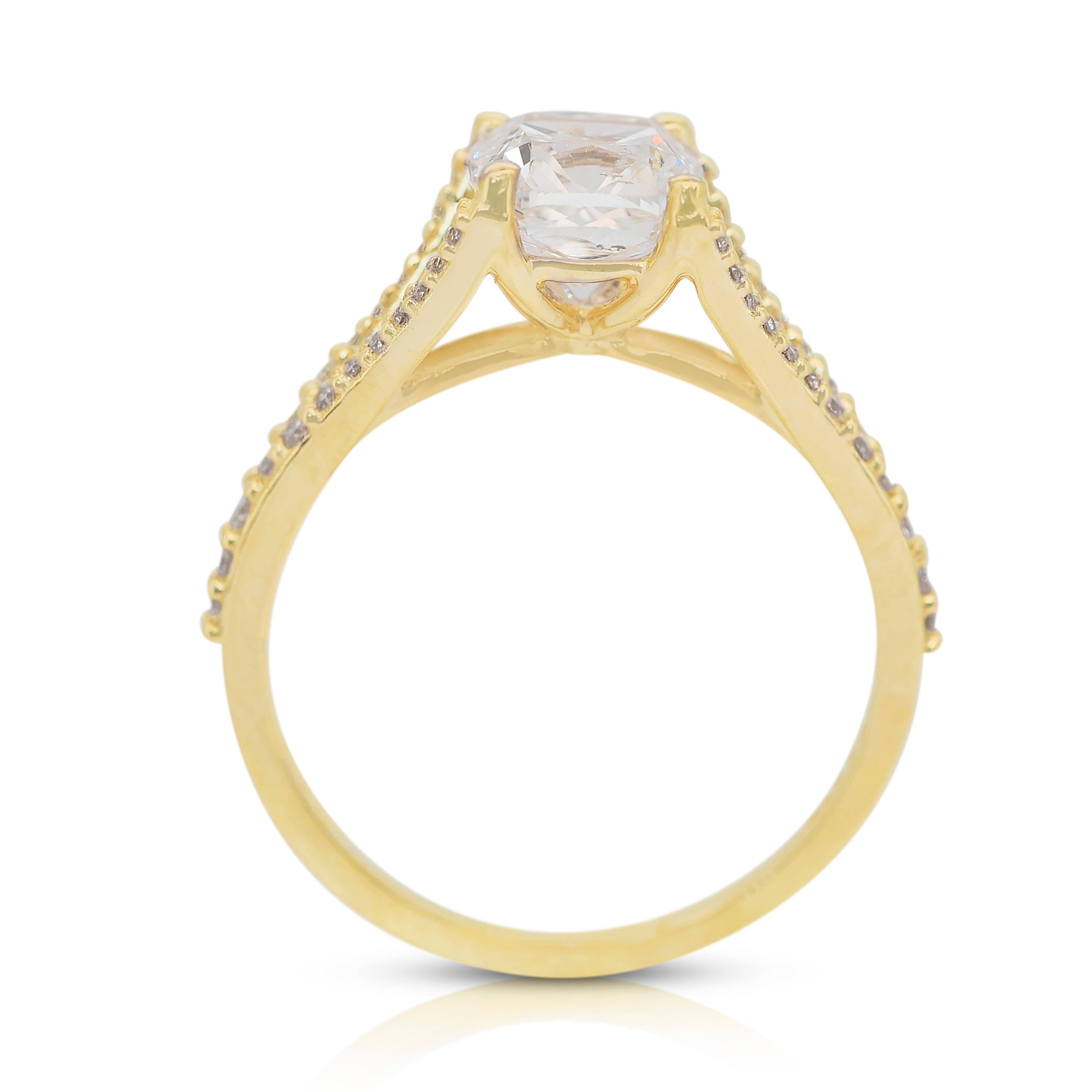 Sophisticated 1.96ct Diamonds Pave Ring in 18k Yellow Gold - IGI Certified For Sale 3