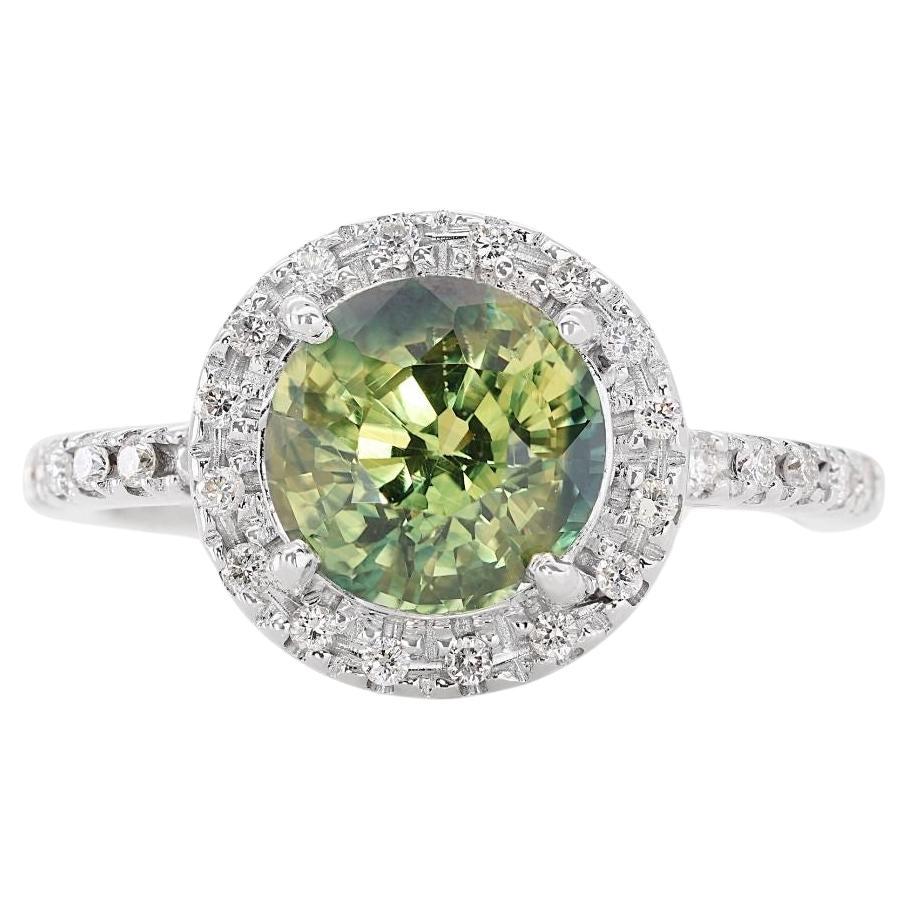 Sophisticated 2.45ct Green Sapphire and Diamond Ring in 18K White Gold For Sale