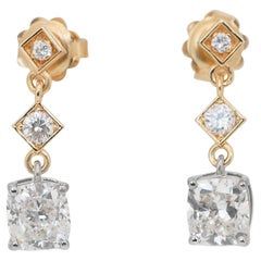 Sophisticated 3.32ct Diamonds Drop Earrings in 18k White Gold - IGI Certified