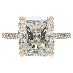 Sophisticated 6.24ct Diamond Pave Ring in 18K Yellow Gold - GIA Certified