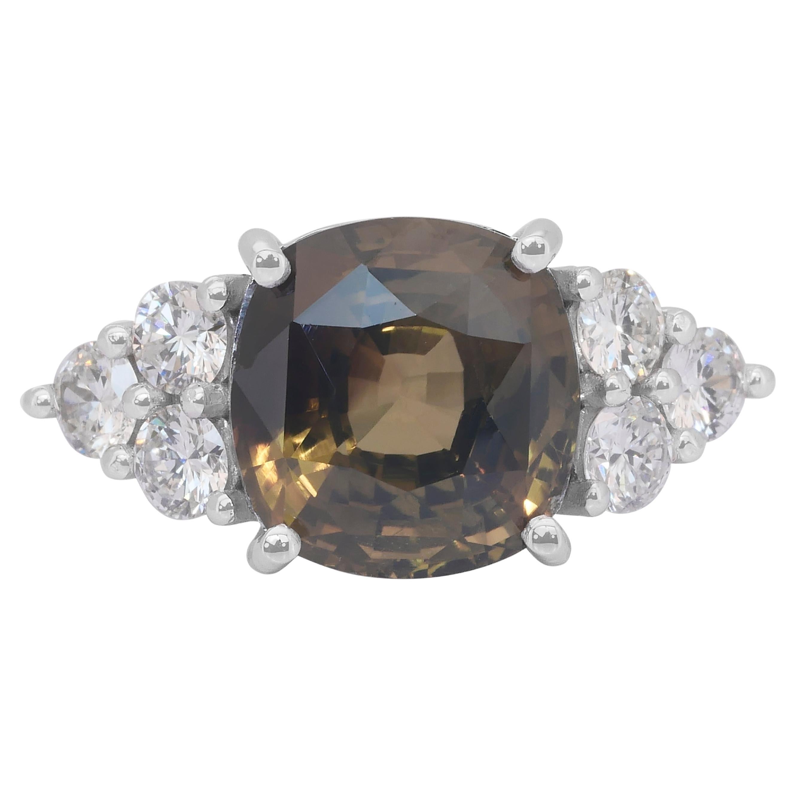 Sophisticated 7.14ct Chrysoberyl and Diamonds in 14k White Gold - GIA Certified For Sale