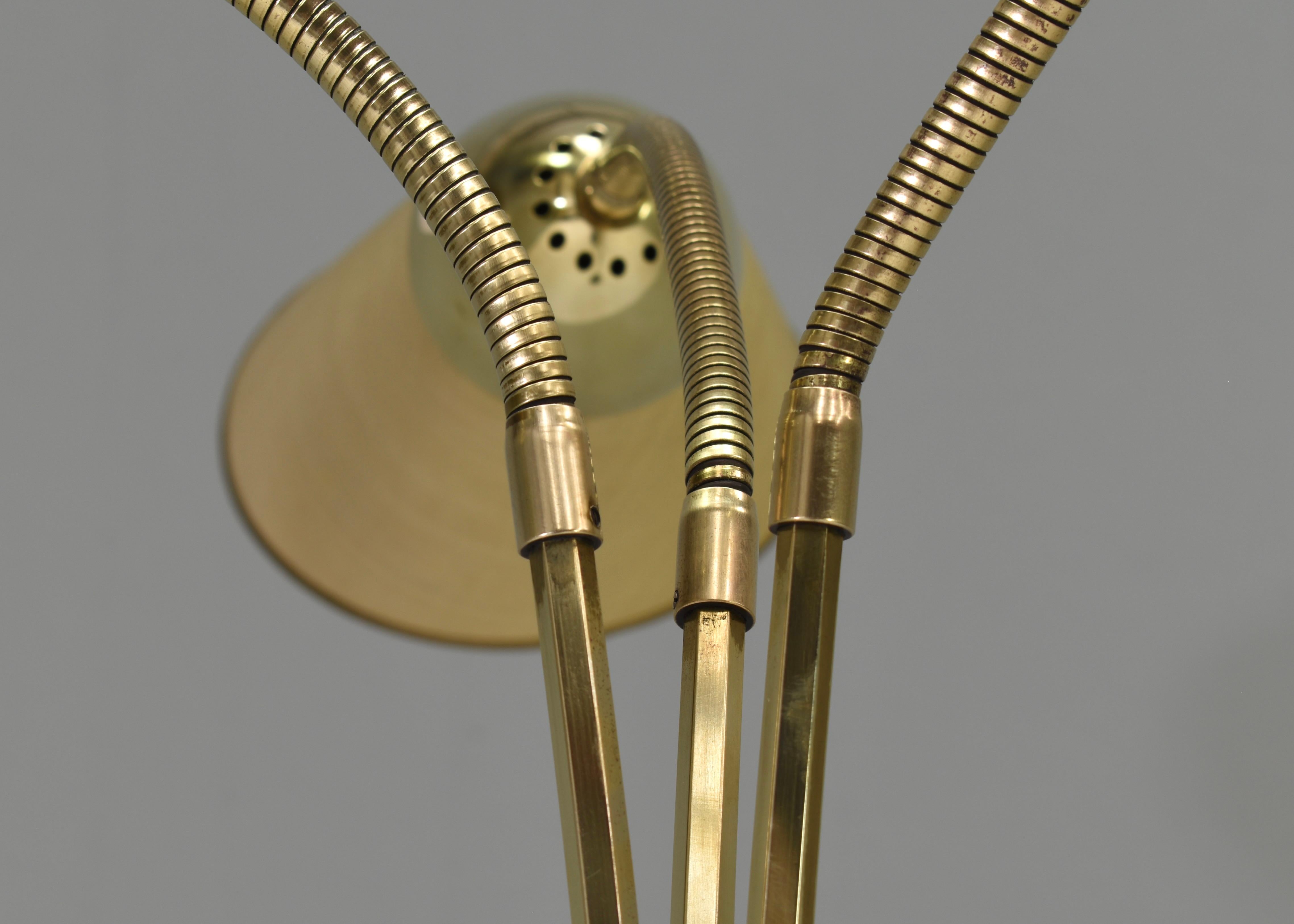 Sophisticated and Elegant Brass Triennale Floor Lamp Italy, circa 1950 For Sale 13