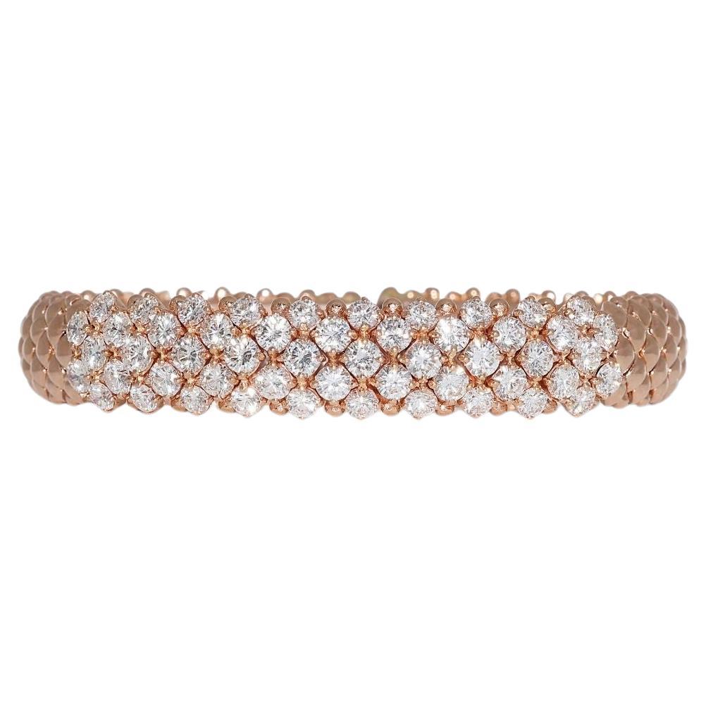 Sophisticated Bangle with Natural Diamonds