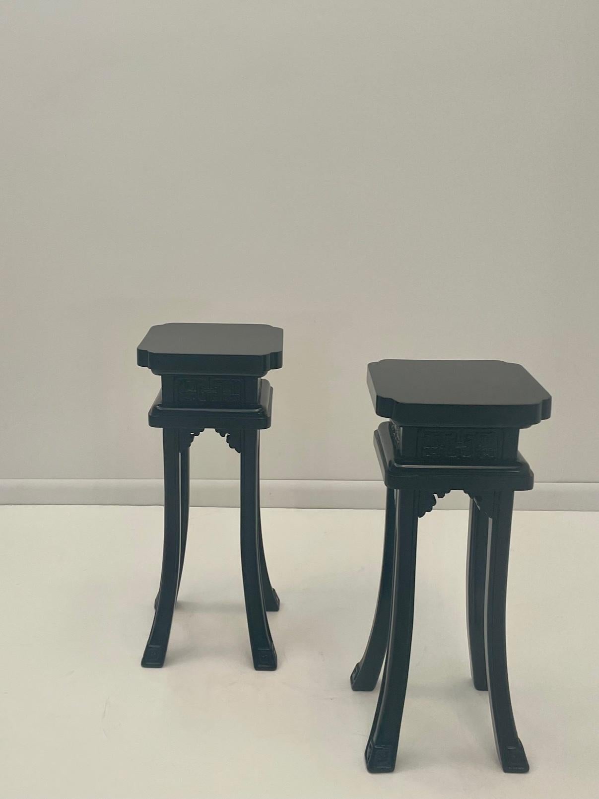 Sophisticated Beautifully Carved Ebonized Maison Jansen Style Side Tables For Sale 4
