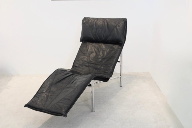 Sophisticated Black Leather ‘Skye’ Chaise Longue by Tord Björklund, Sweden 1970s For Sale 1