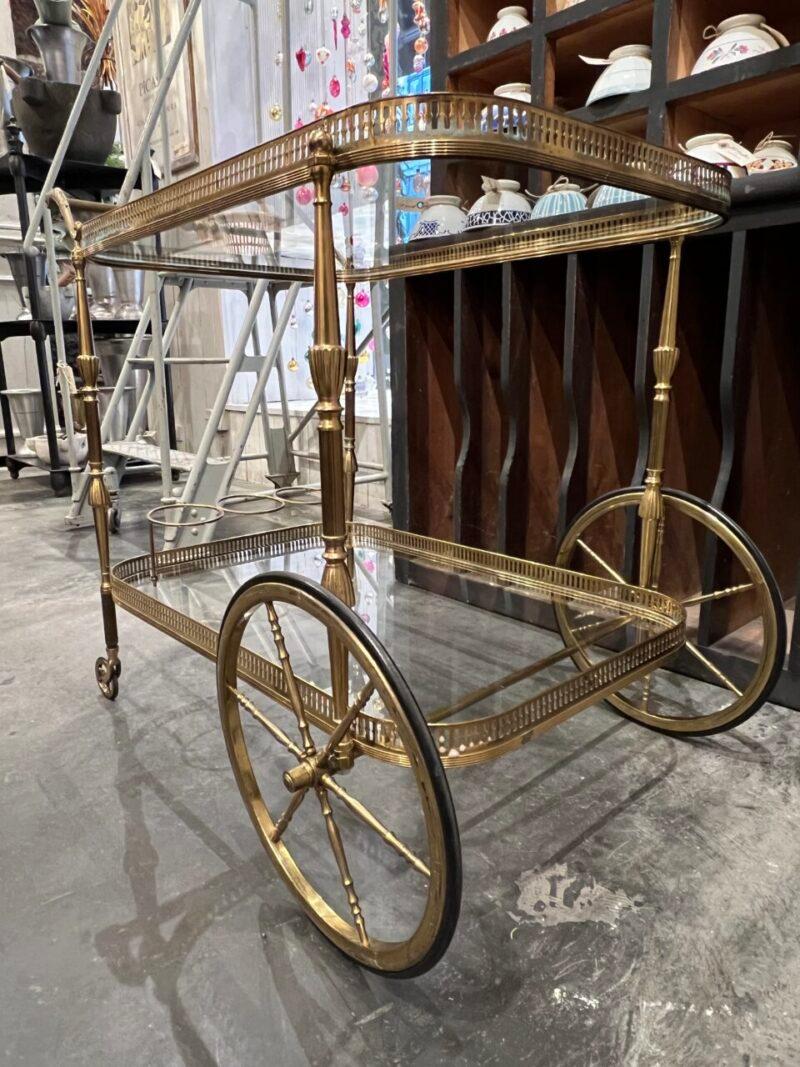 Sofisticado carro de bar de latón-Francia Años 50 Latón en venta